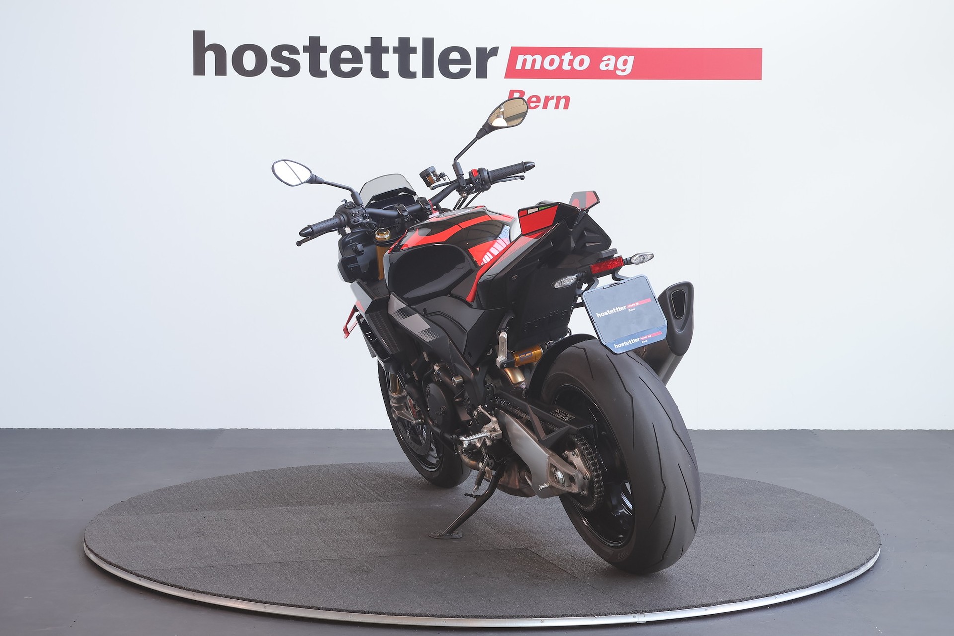 APRILIA Tuono V4 Factory-image-3