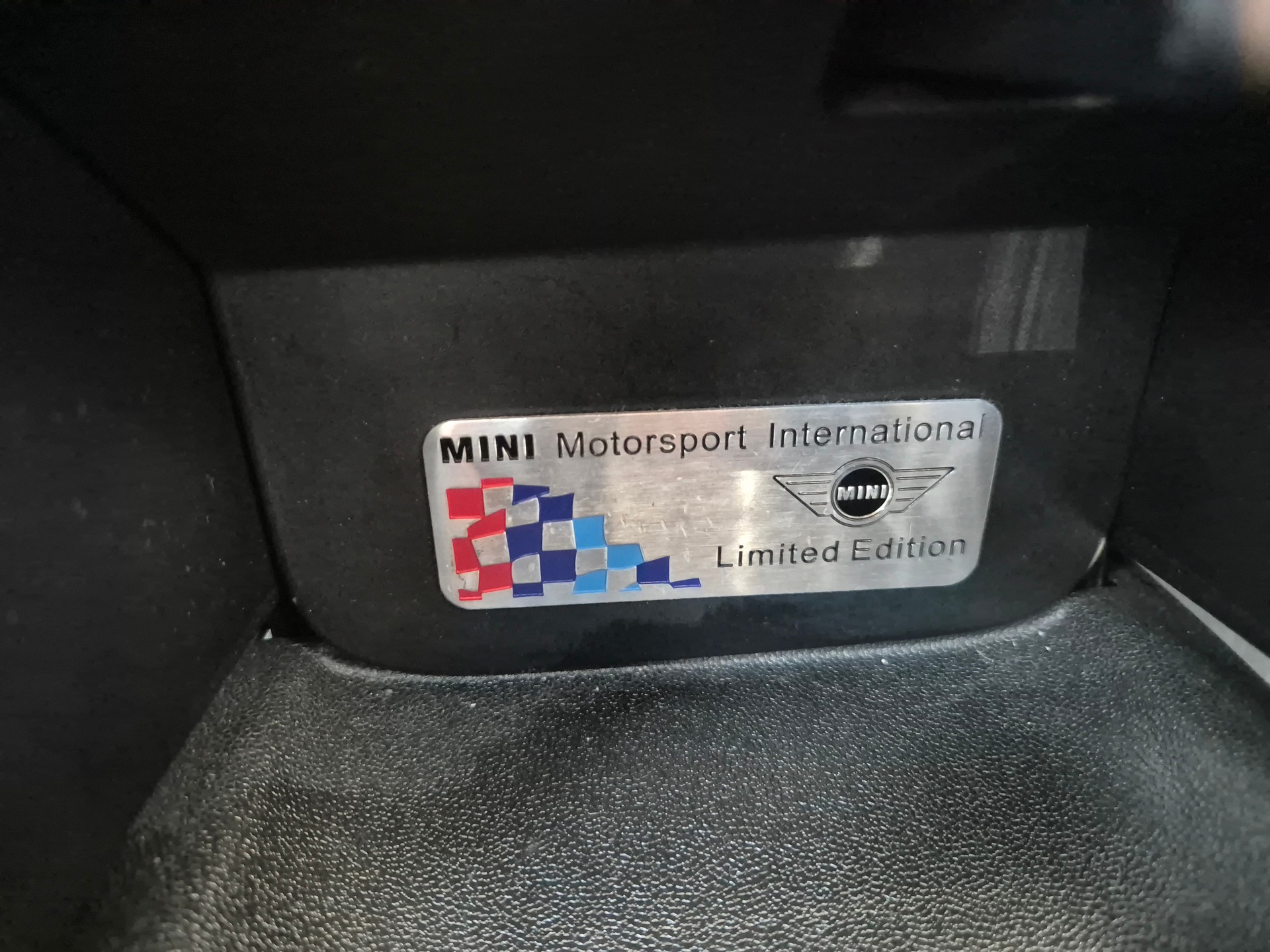 MINI Cooper John Cooper Works-image-13