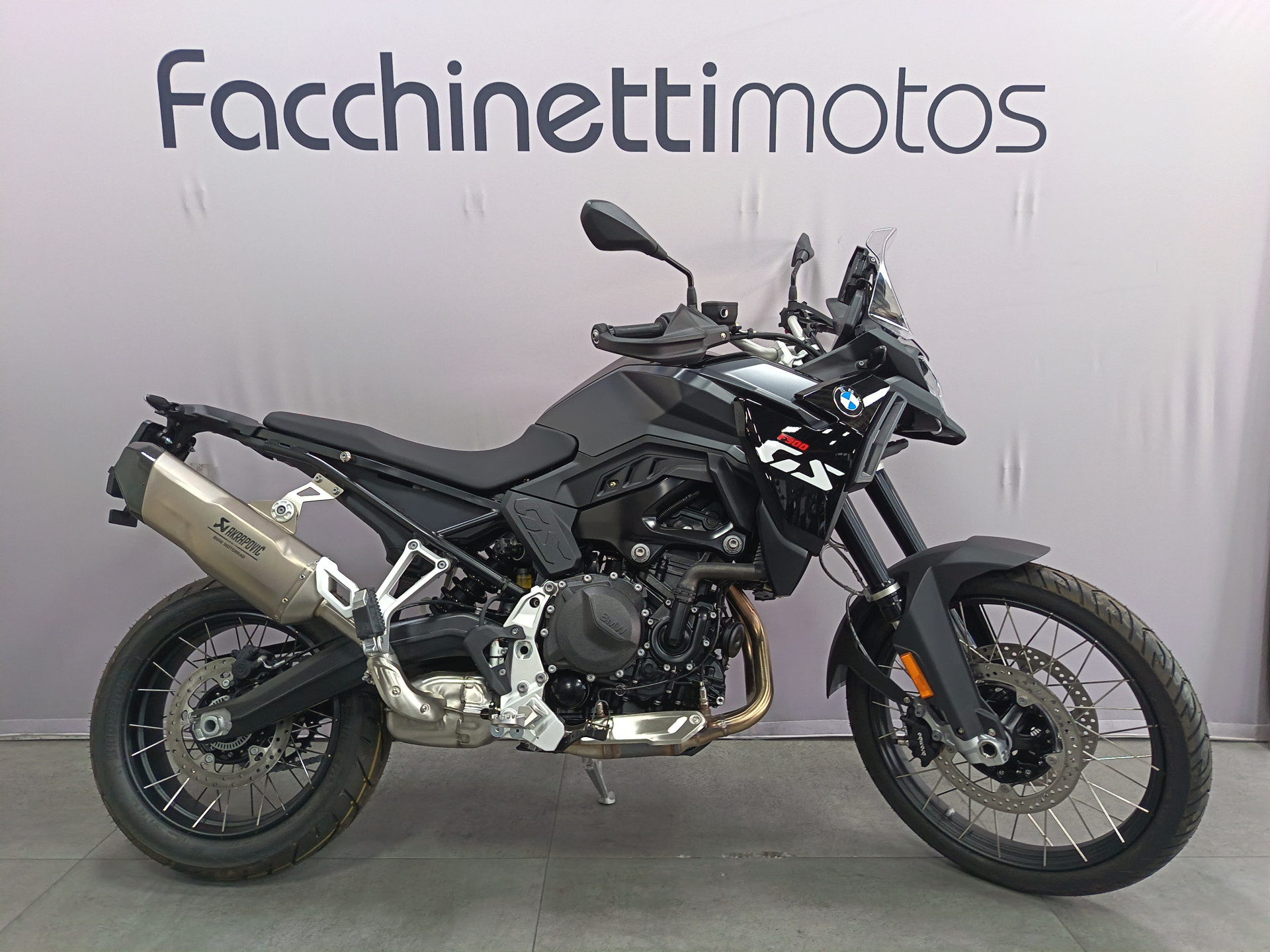 BMW F 900 GS *** Leasing 3.9% ***-image-0