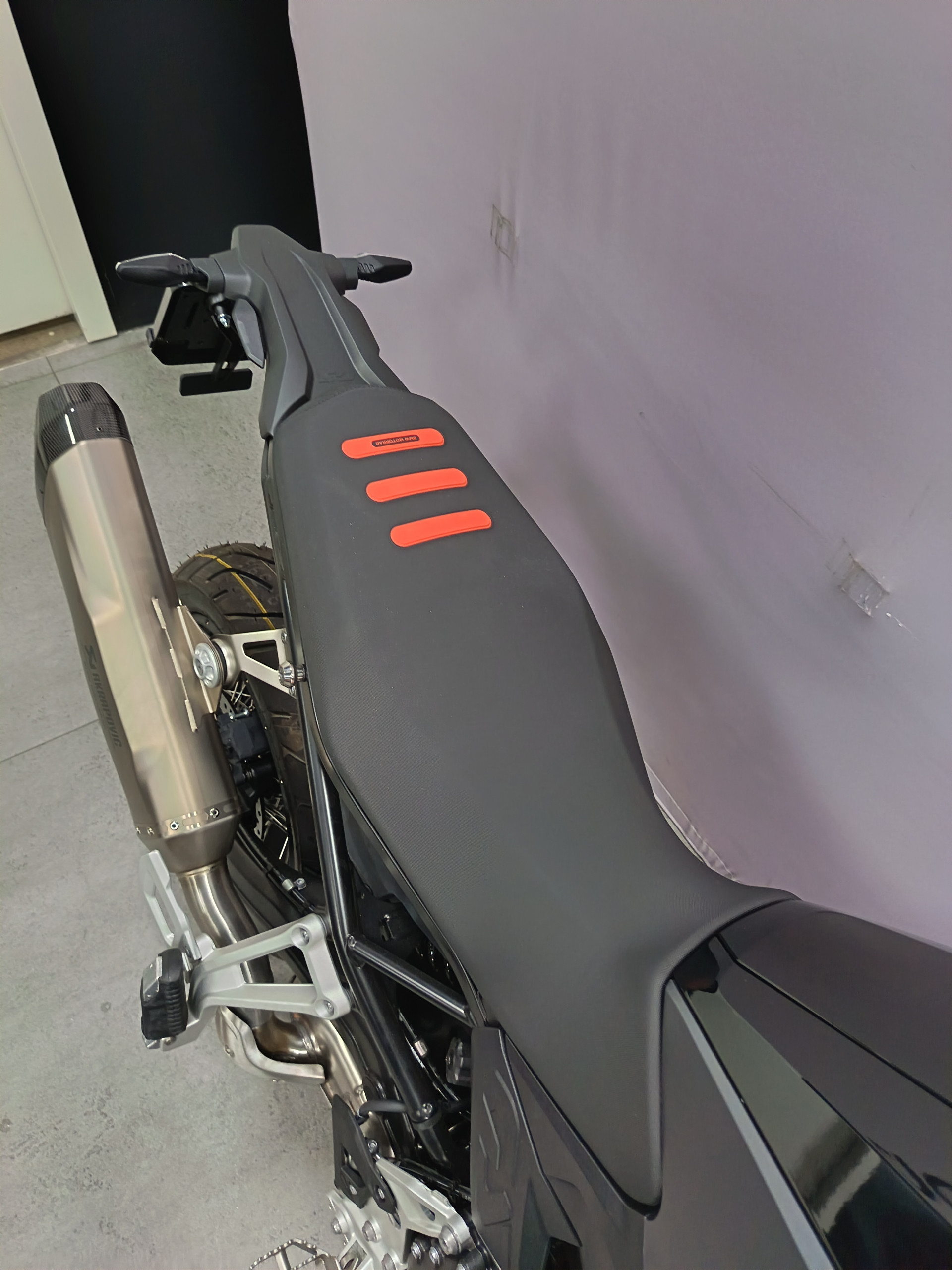BMW F 900 GS *** Leasing 3.9% ***-image-5