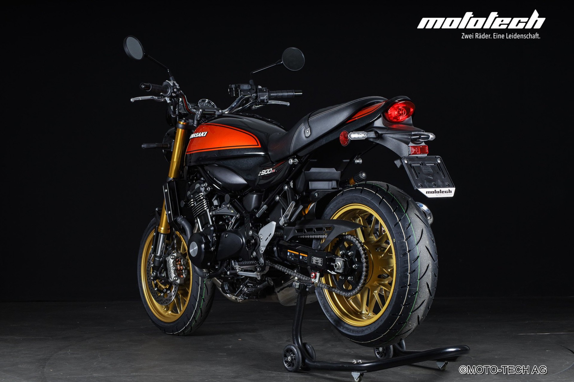 KAWASAKI Z 900 RS SE-image-3