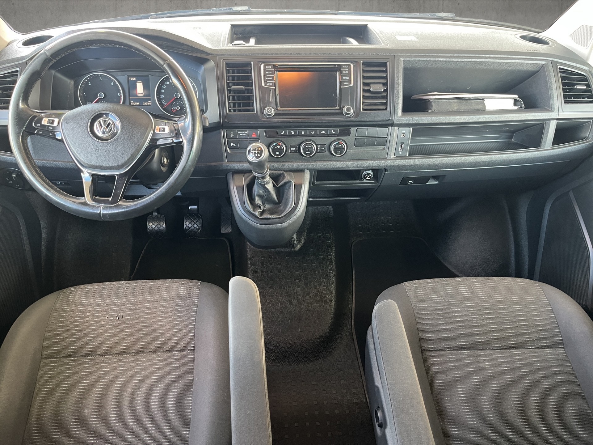 VW T6 Caravelle 2.0 Bi-TDI Comfortline Liberty LWB-image-8
