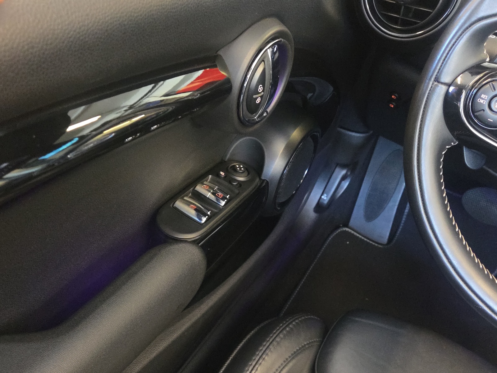 MINI Cooper S Cabriolet DKG-image-22