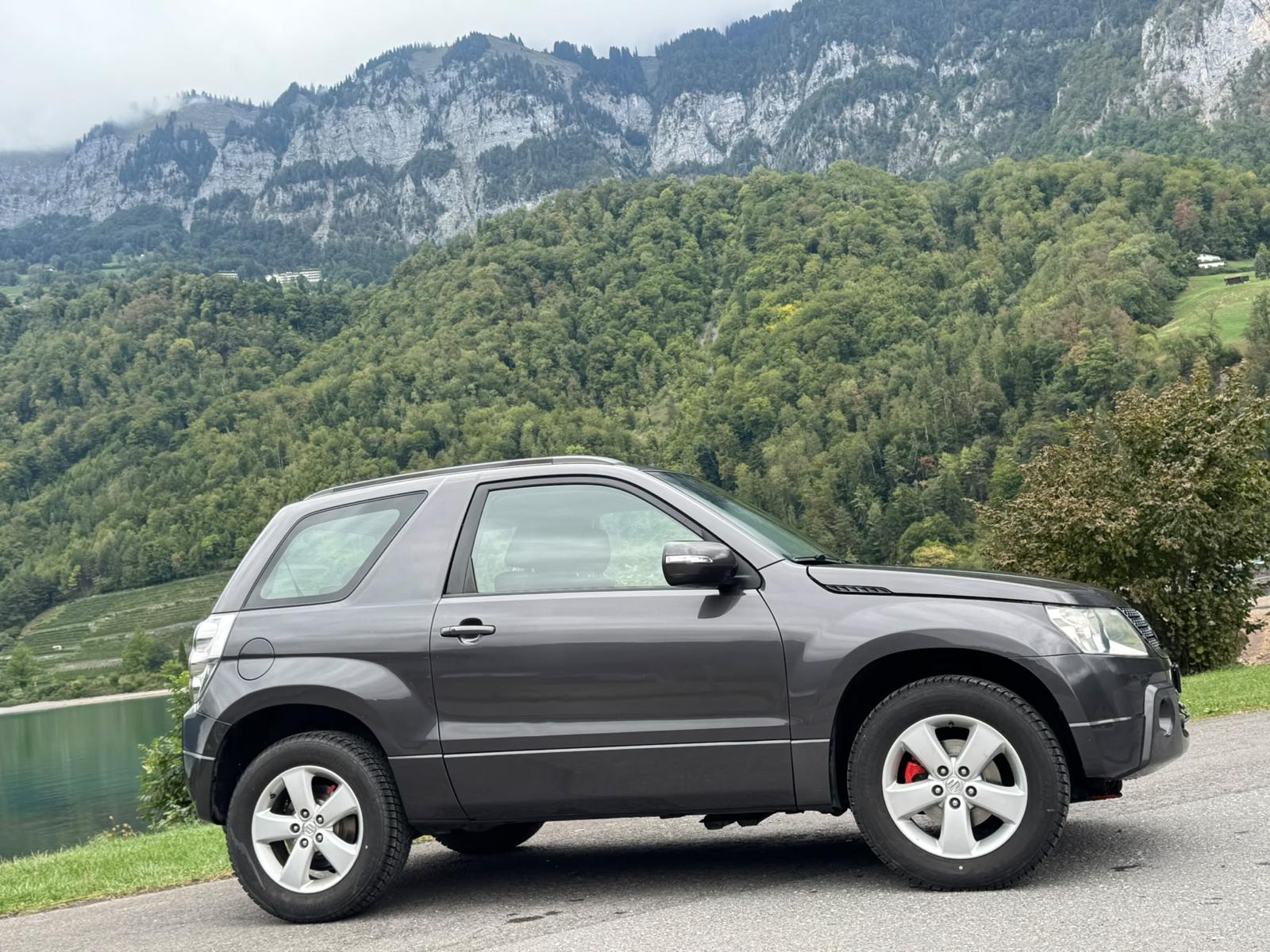 SUZUKI Grand Vitara 1.9 TD GL Top-showroom-element-3
