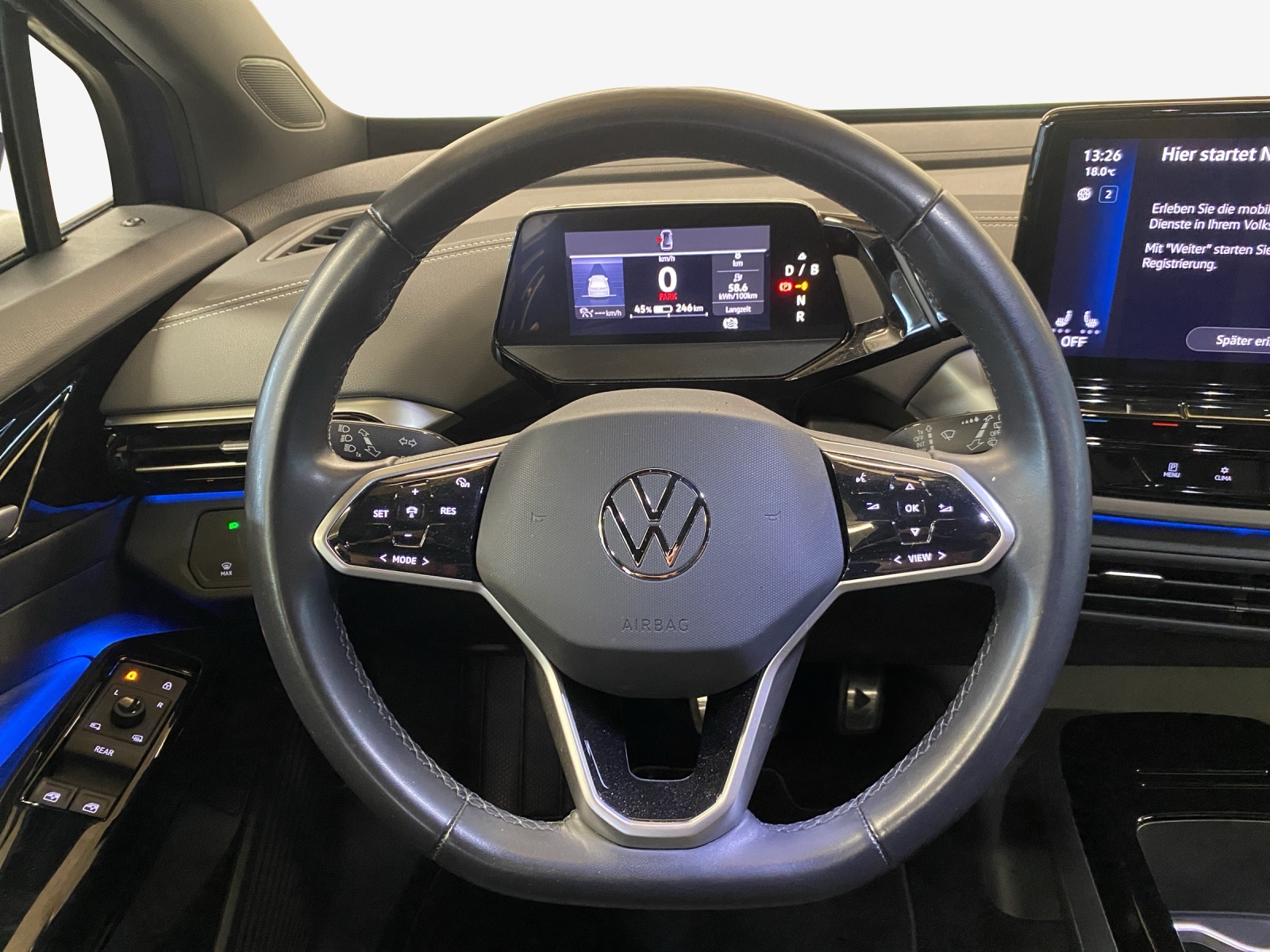 VW ID.4 Pro Performance 77 kWh 75 Edition-image-10
