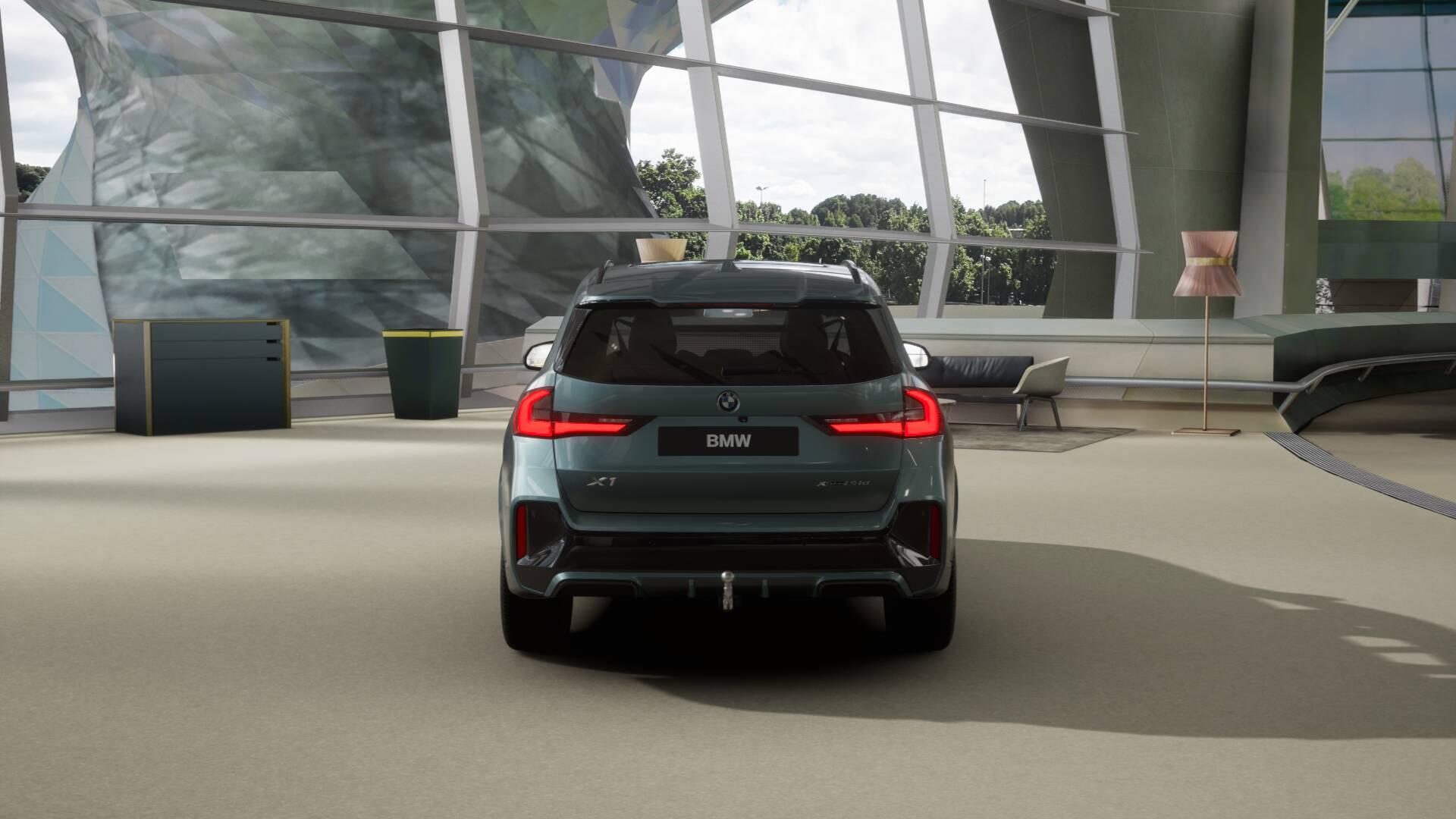 BMW X1 23d xDrive-image-4