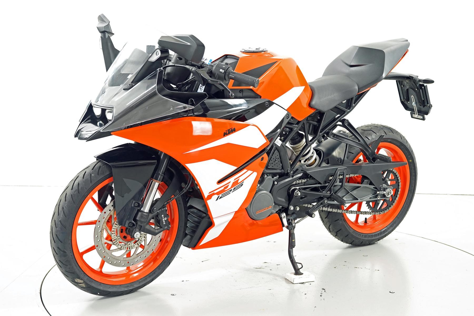 KTM RC 125 ABS-image-2
