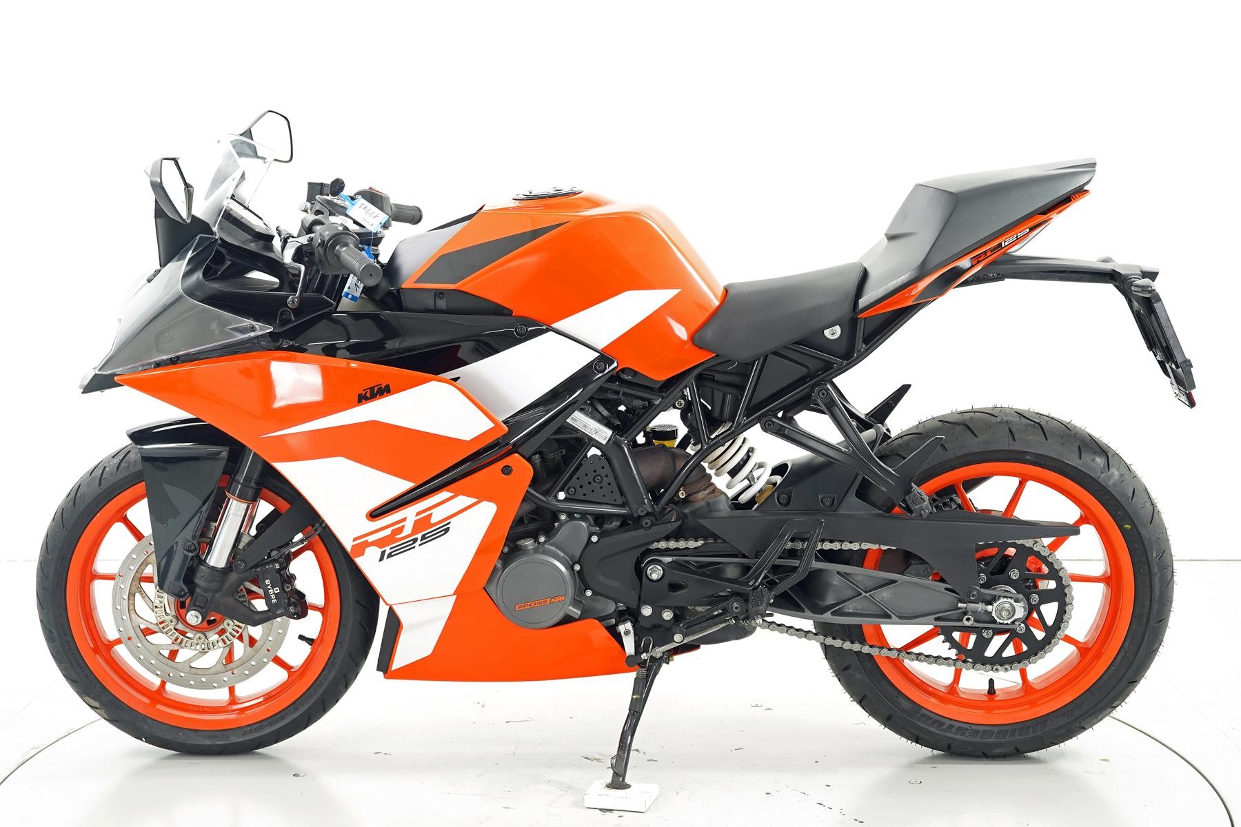 KTM RC 125 ABS-image-4