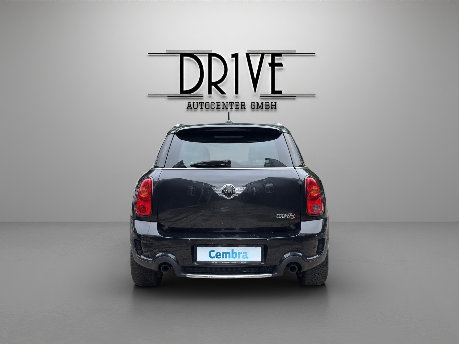 MINI Countryman Cooper S FWD-image-5