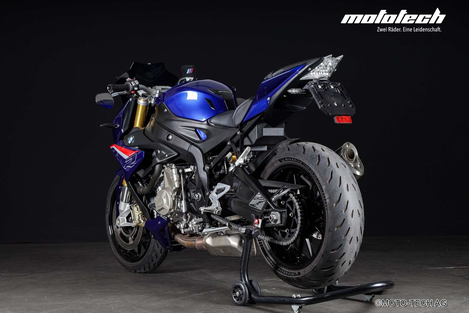 BMW S 1000 R ABS AKRAPOVIC-image-3