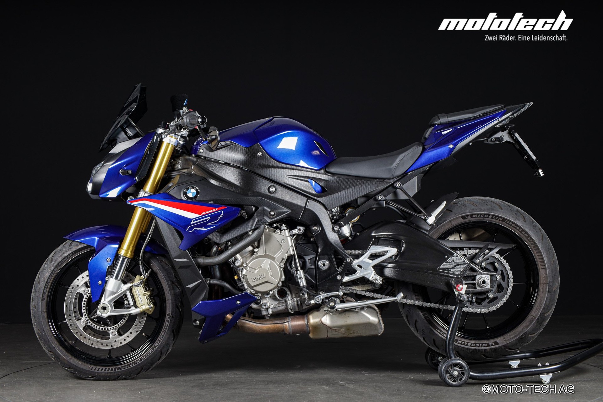 BMW S 1000 R ABS AKRAPOVIC-image-4
