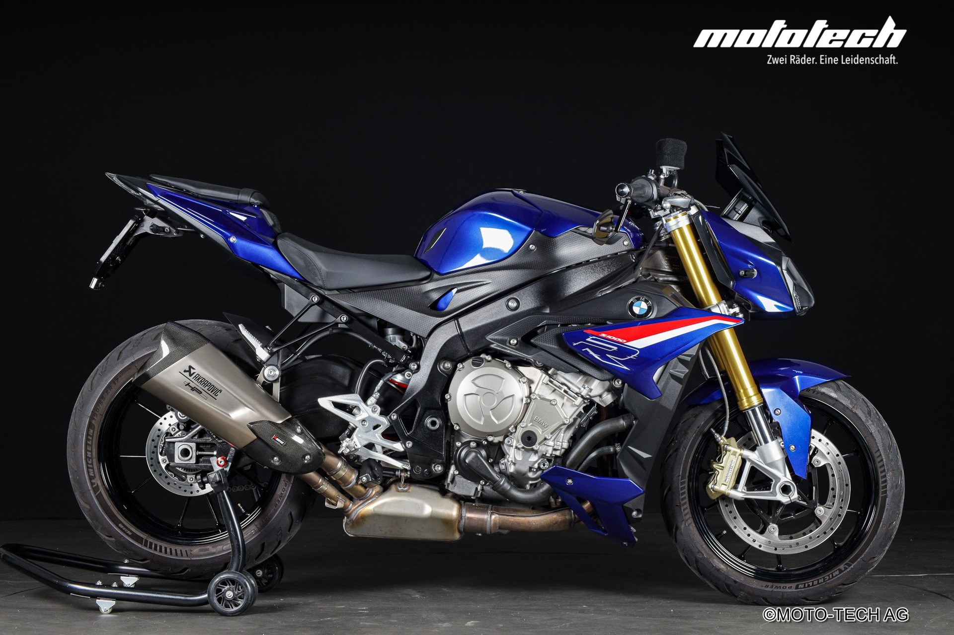 BMW S 1000 R ABS AKRAPOVIC-image-1