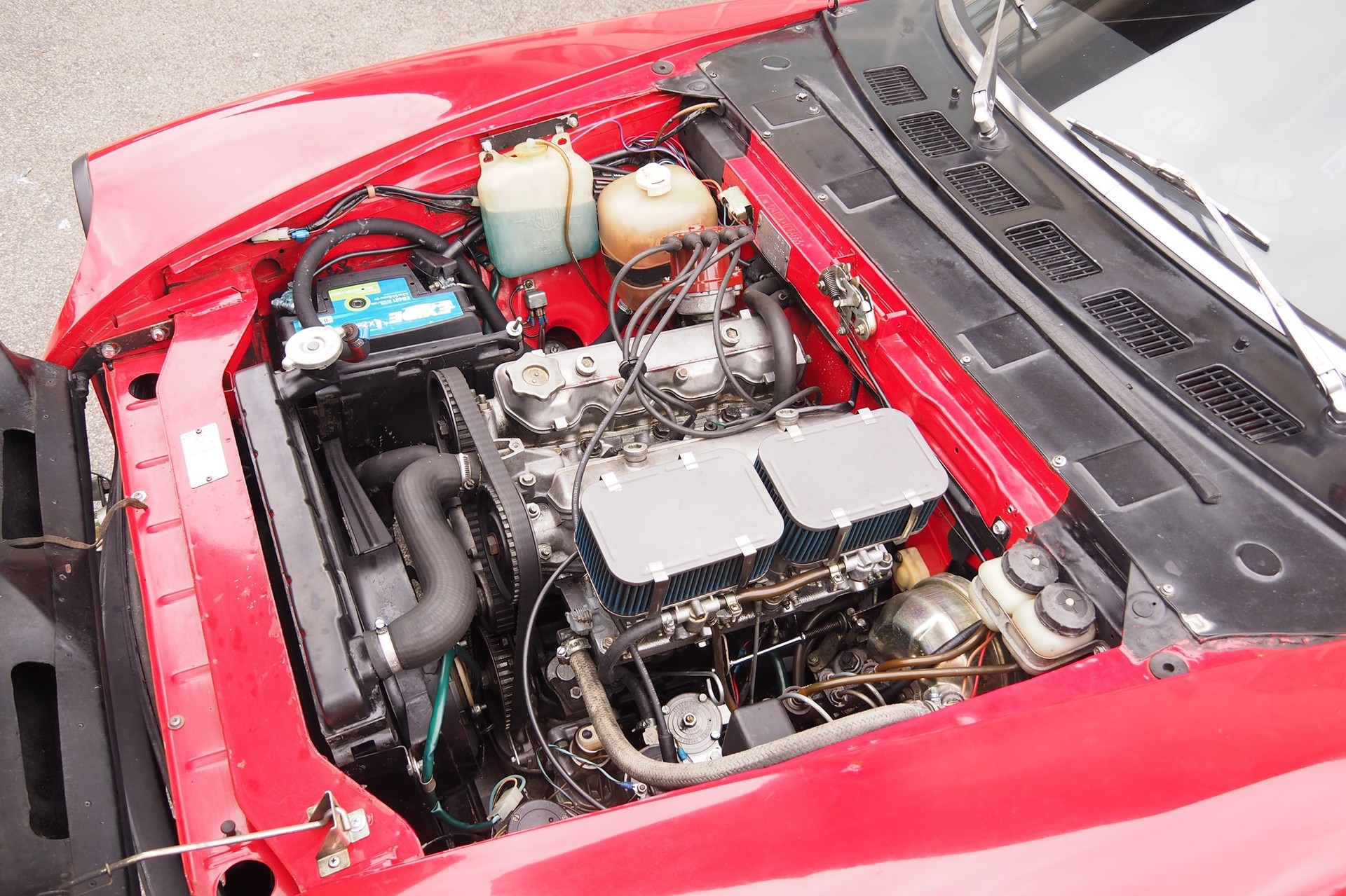 FIAT 124 Spider Abarth-image-8