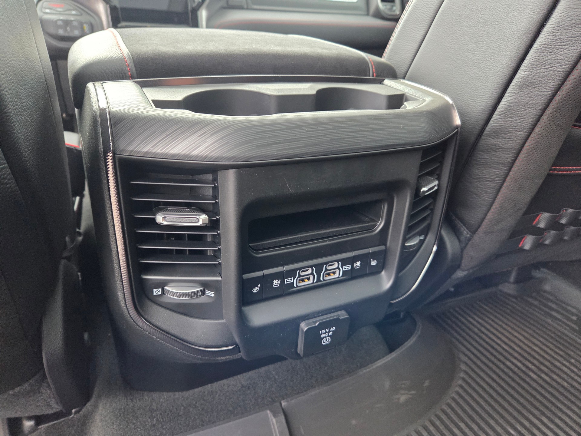 DODGE Ram 1500 6.2 V8 4x4 TRX Level 2 / 711 PS / 3.5T AHK-image-12