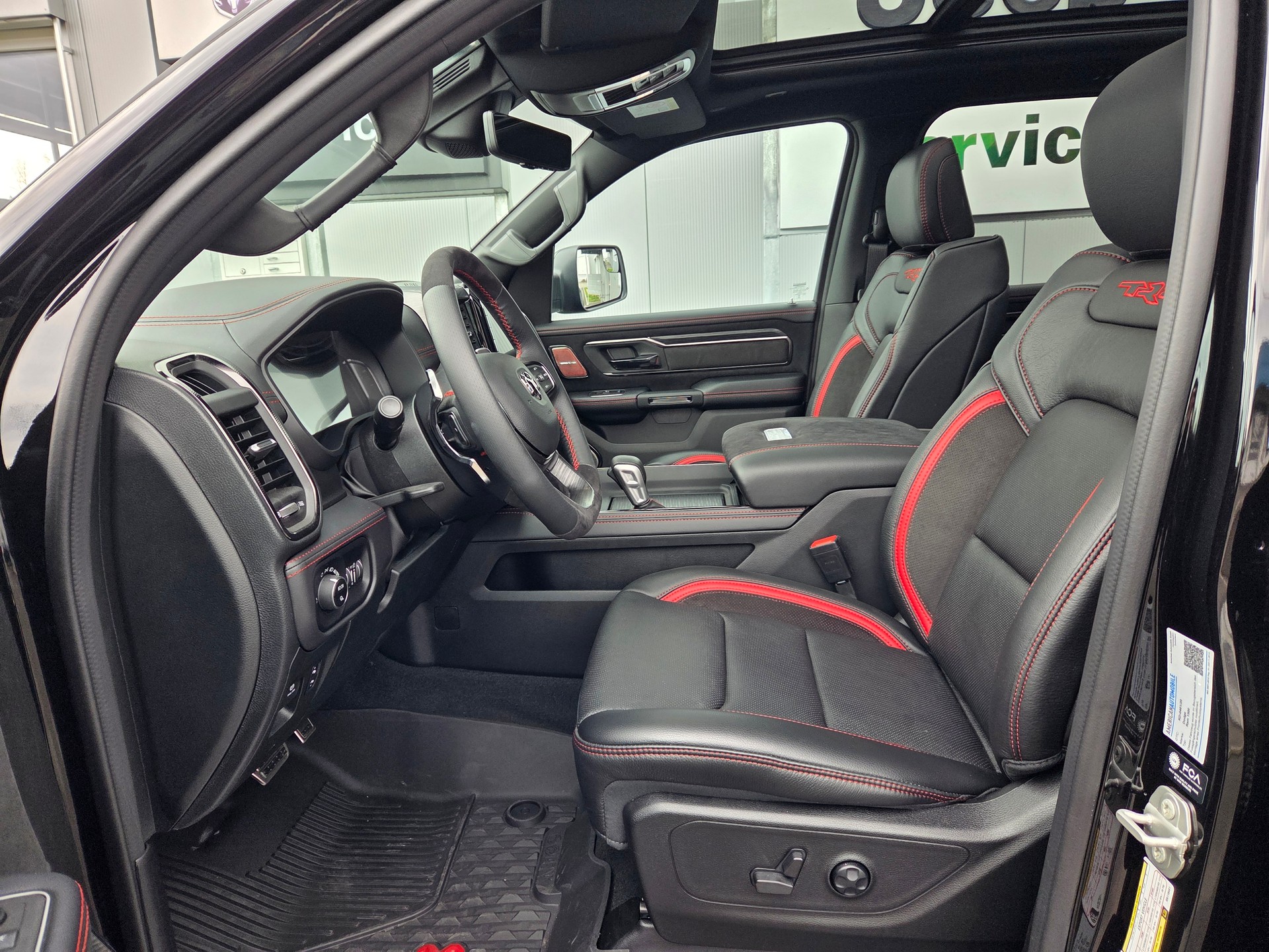 DODGE Ram 1500 6.2 V8 4x4 TRX Level 2 / 711 PS / 3.5T AHK-image-7
