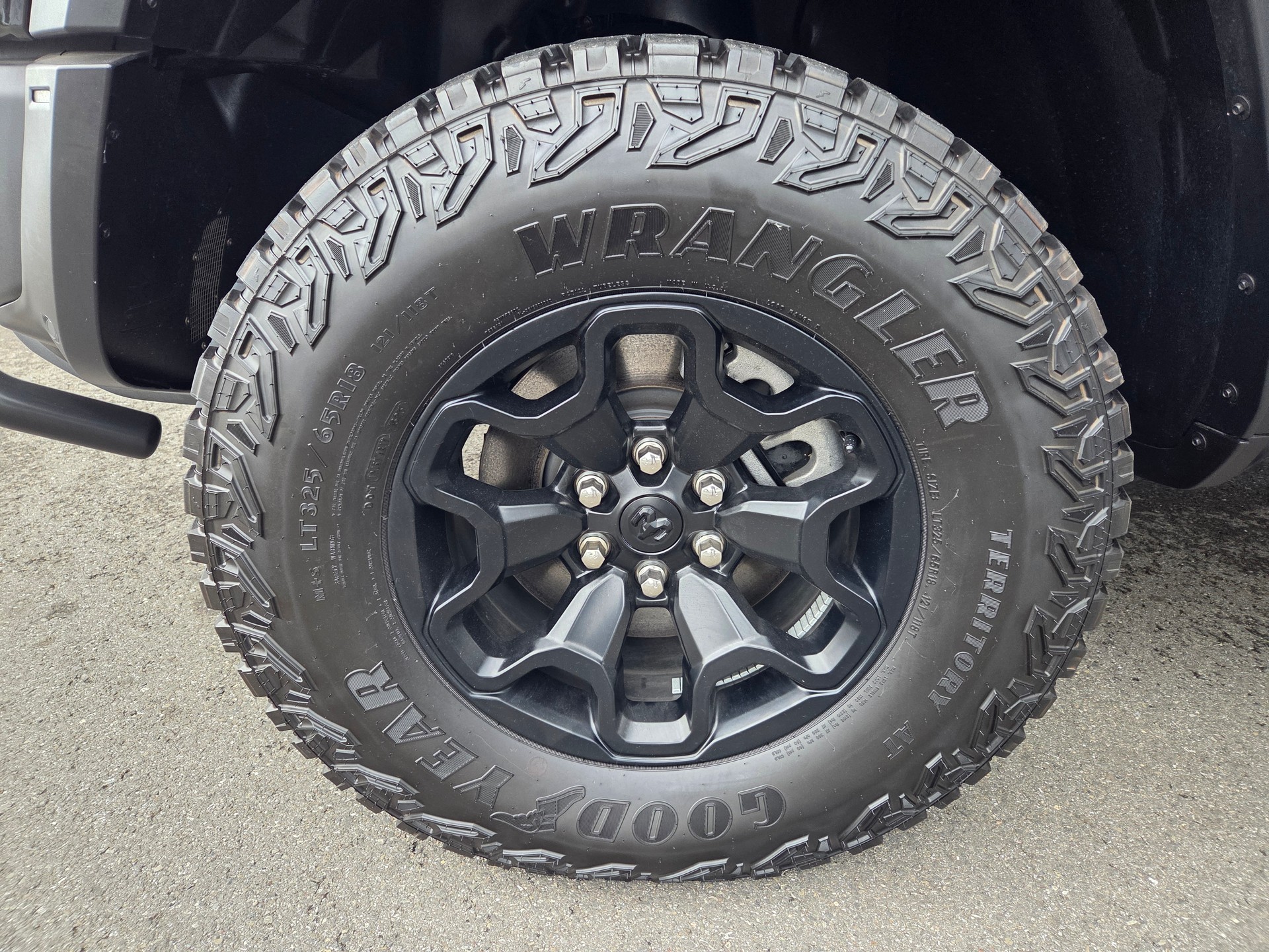 DODGE Ram 1500 6.2 V8 4x4 TRX Level 2 / 711 PS / 3.5T AHK-image-20