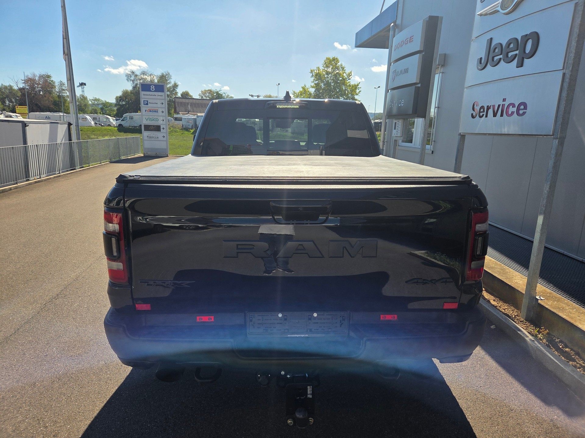 DODGE Ram 1500 6.2 V8 4x4 TRX Level 2 / 711 PS / 3.5T AHK-showroom-element-3