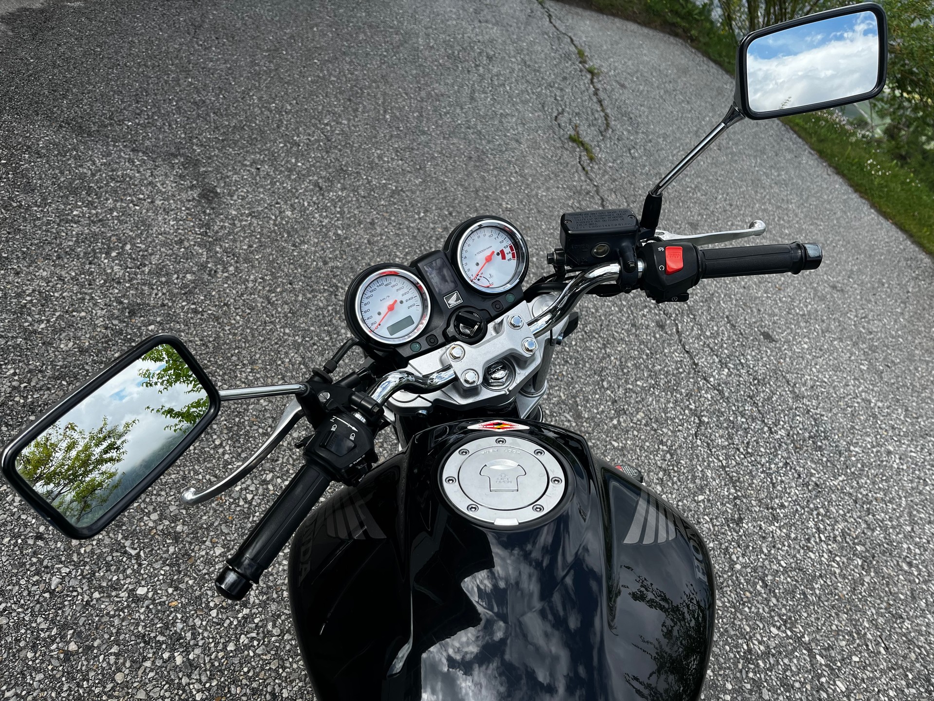 HONDA CB 600 F Hornet-image-4