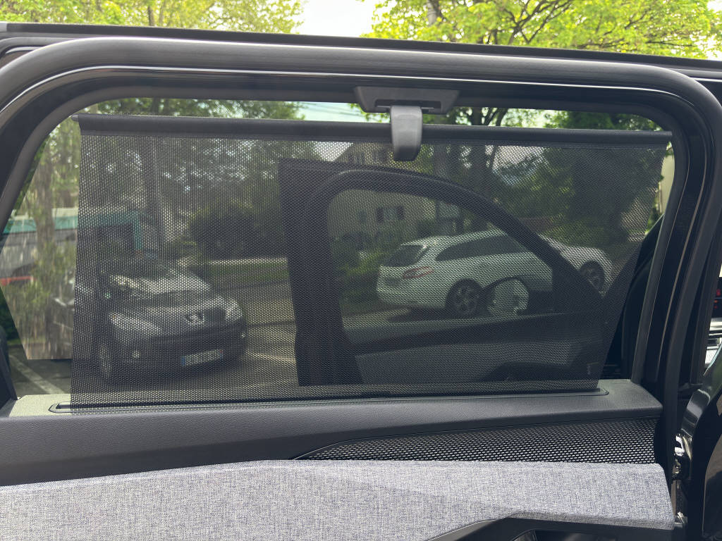 PEUGEOT 5008 1.2 Hybrid GT-image-11