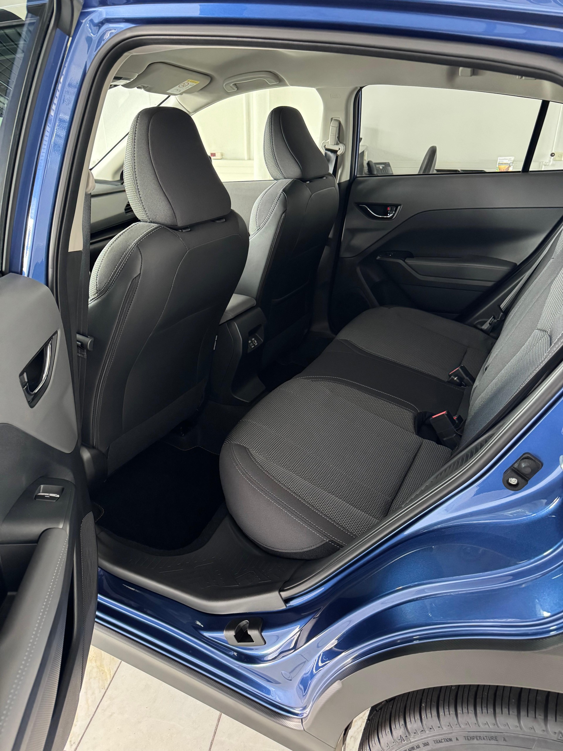 SUBARU Crosstrek 2.0 e-Boxer Passion AWD Lineartronic-image-6