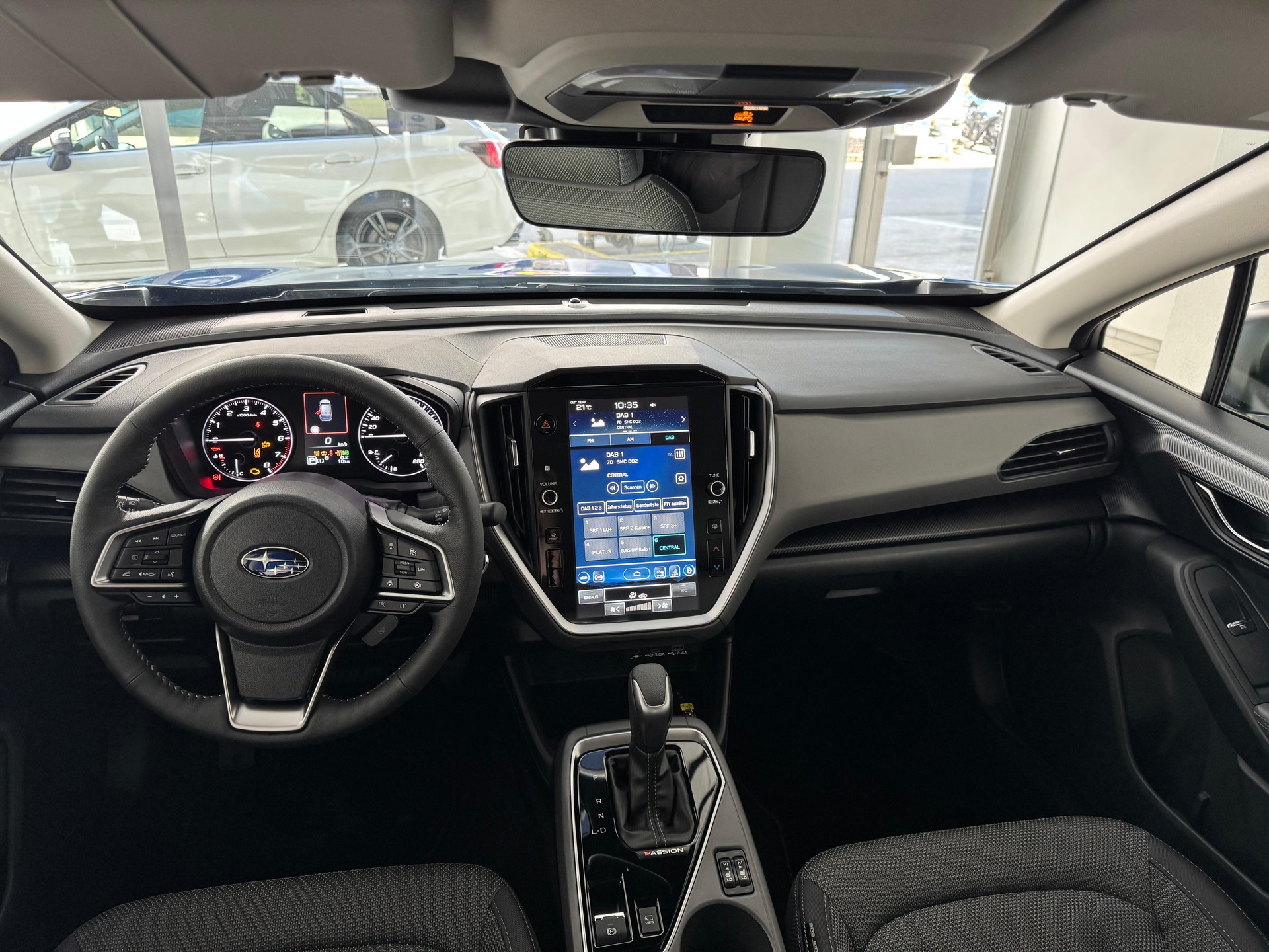 SUBARU Crosstrek 2.0 e-Boxer Passion AWD Lineartronic-image-7