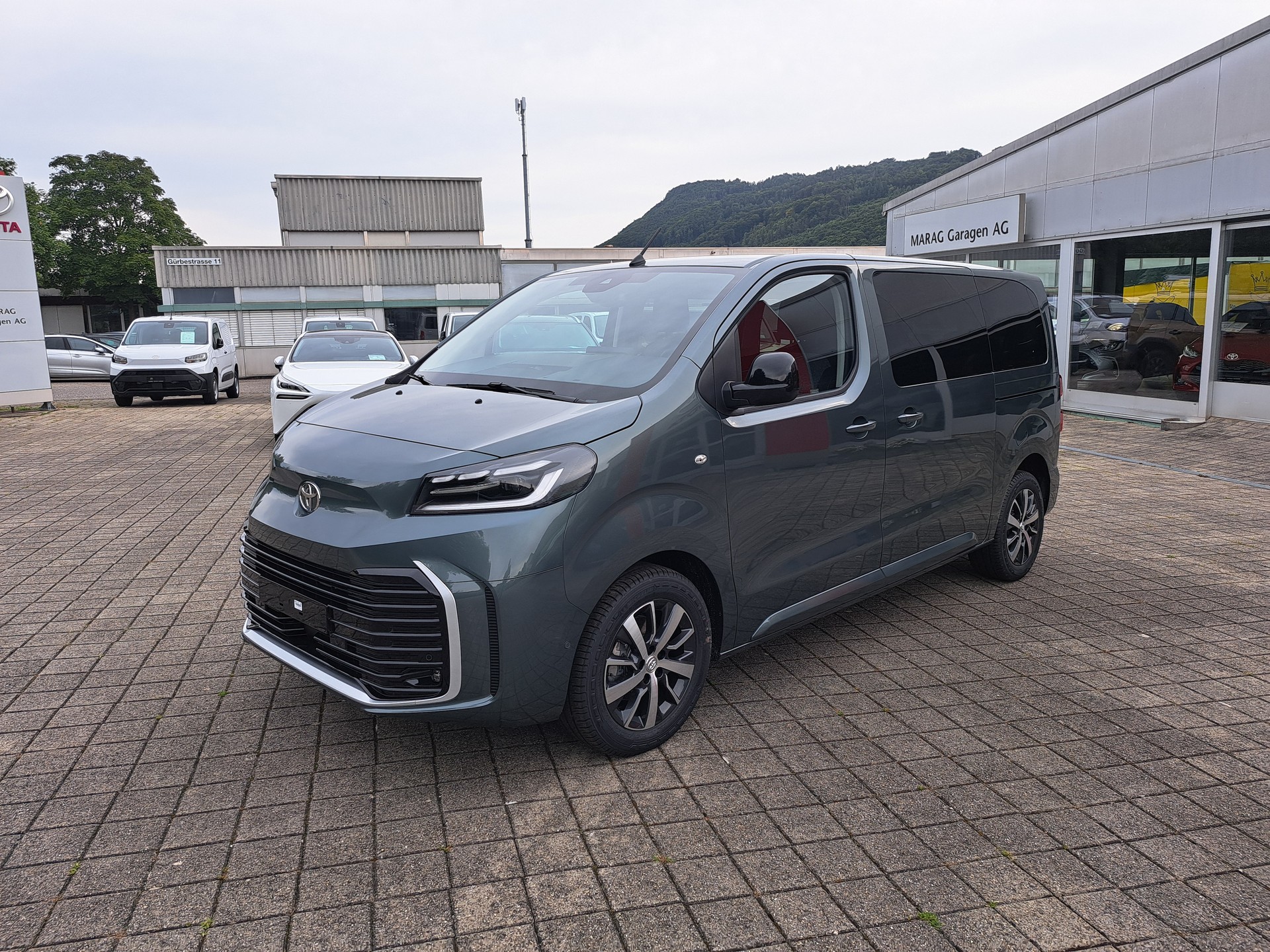 TOYOTA Proace Verso 2.0 D-4D Trend Medium Aut.