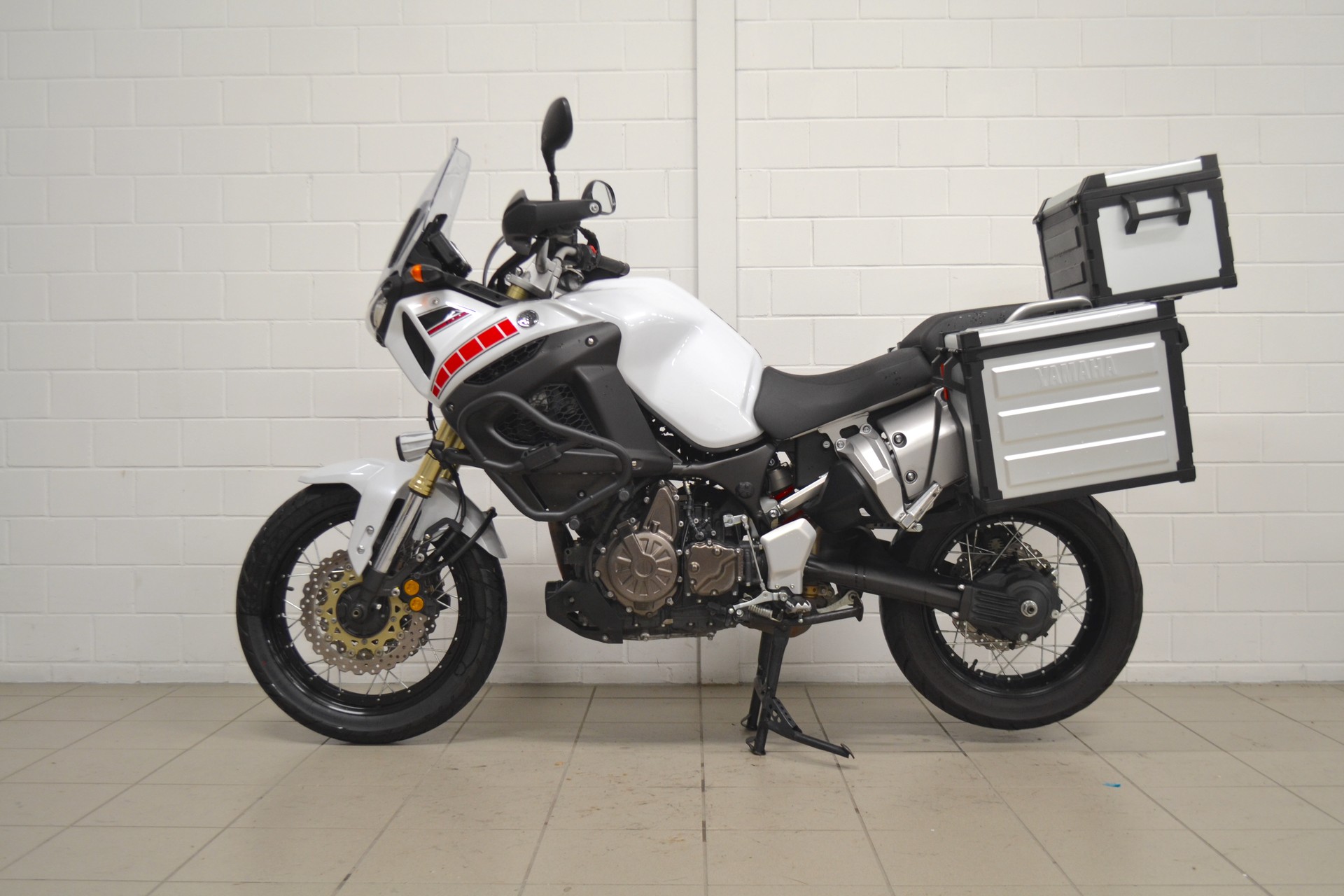 YAMAHA XT 1200-image-2