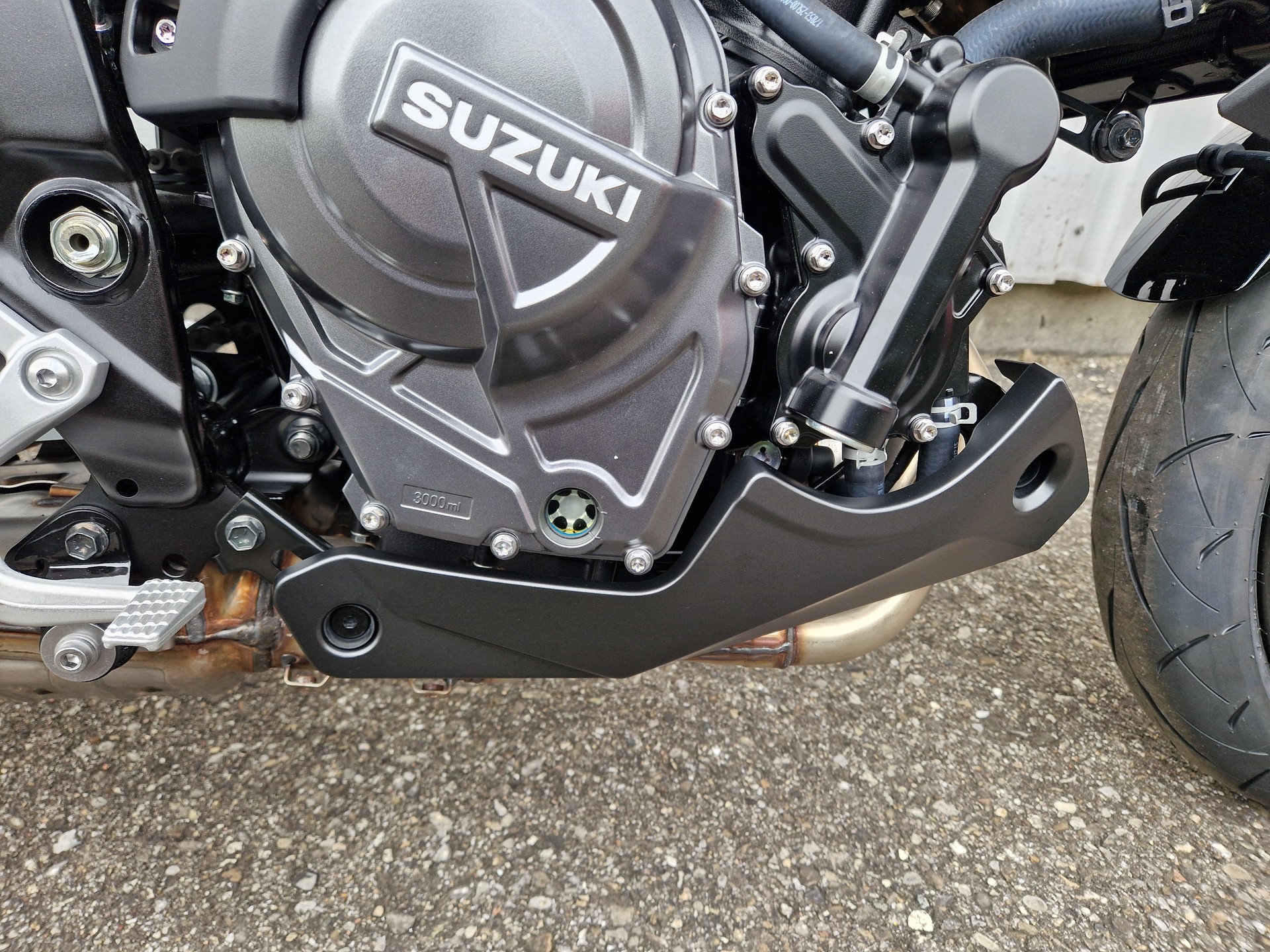 SUZUKI GSX 8 S-image-9