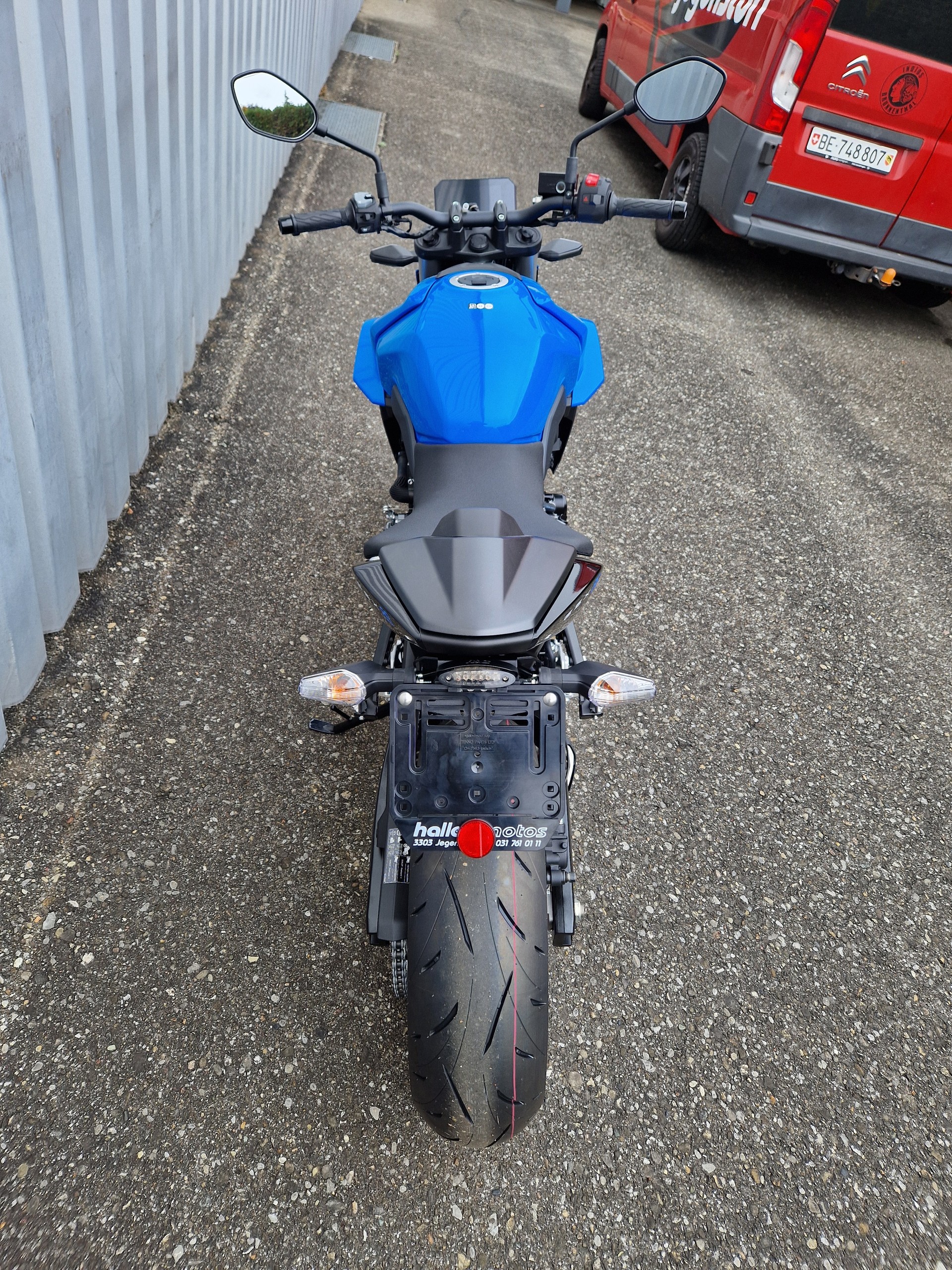 SUZUKI GSX 8 S-image-6
