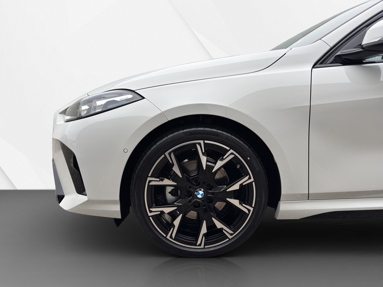 BMW 120 M Sport Steptronic-image-10