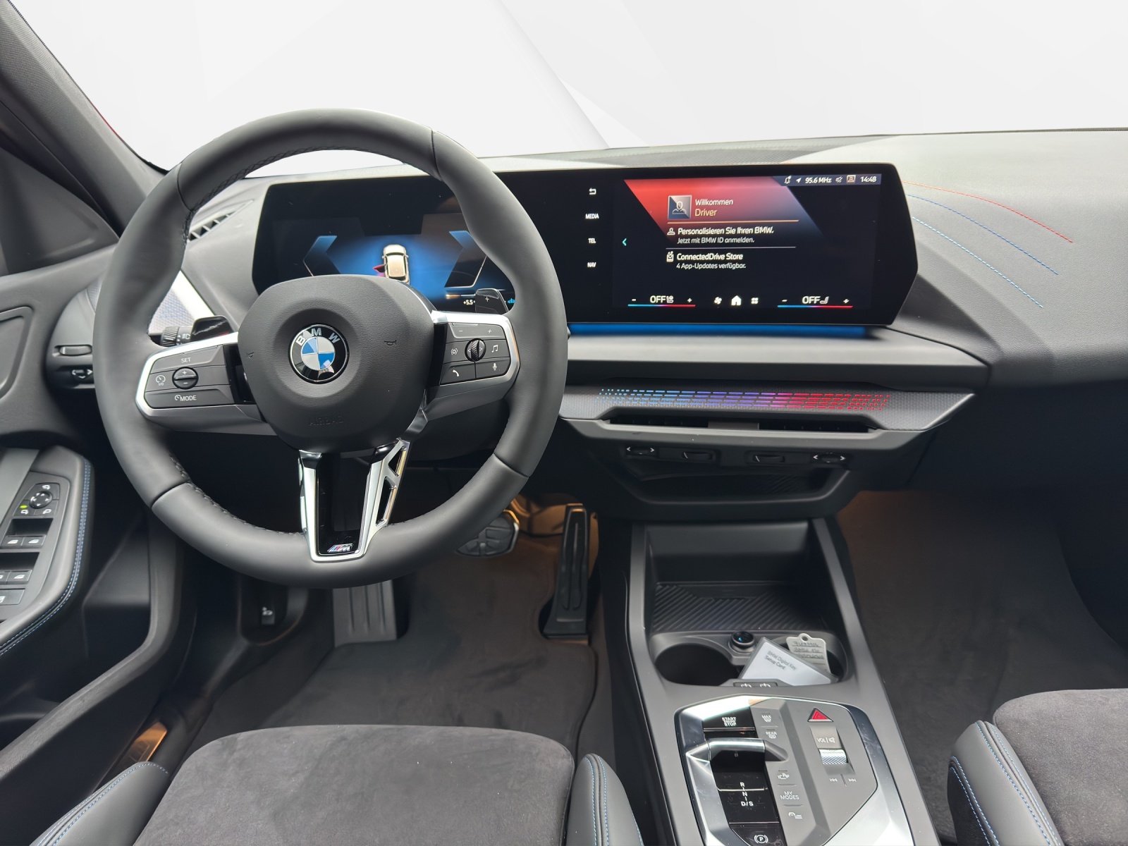 BMW 120 M Sport Steptronic-image-12