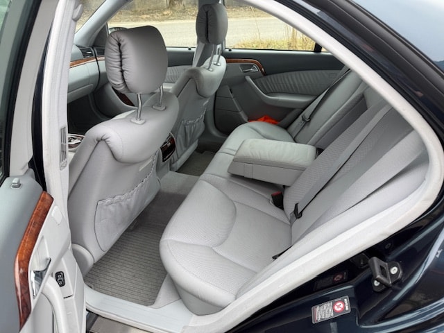 MERCEDES-BENZ S 320-image-9