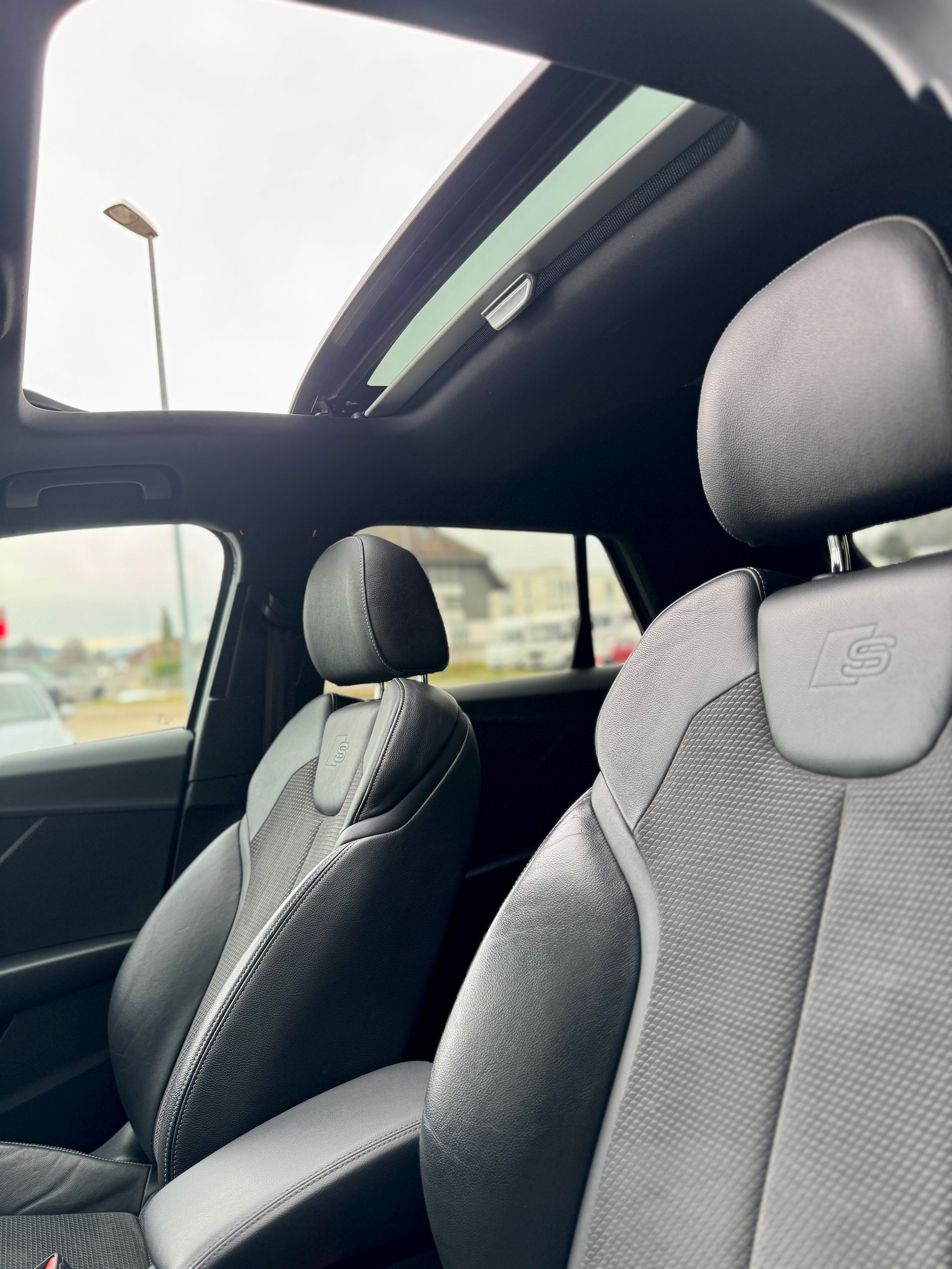 AUDI Q2 35 TFSI S line Sport S-tronic-image-10