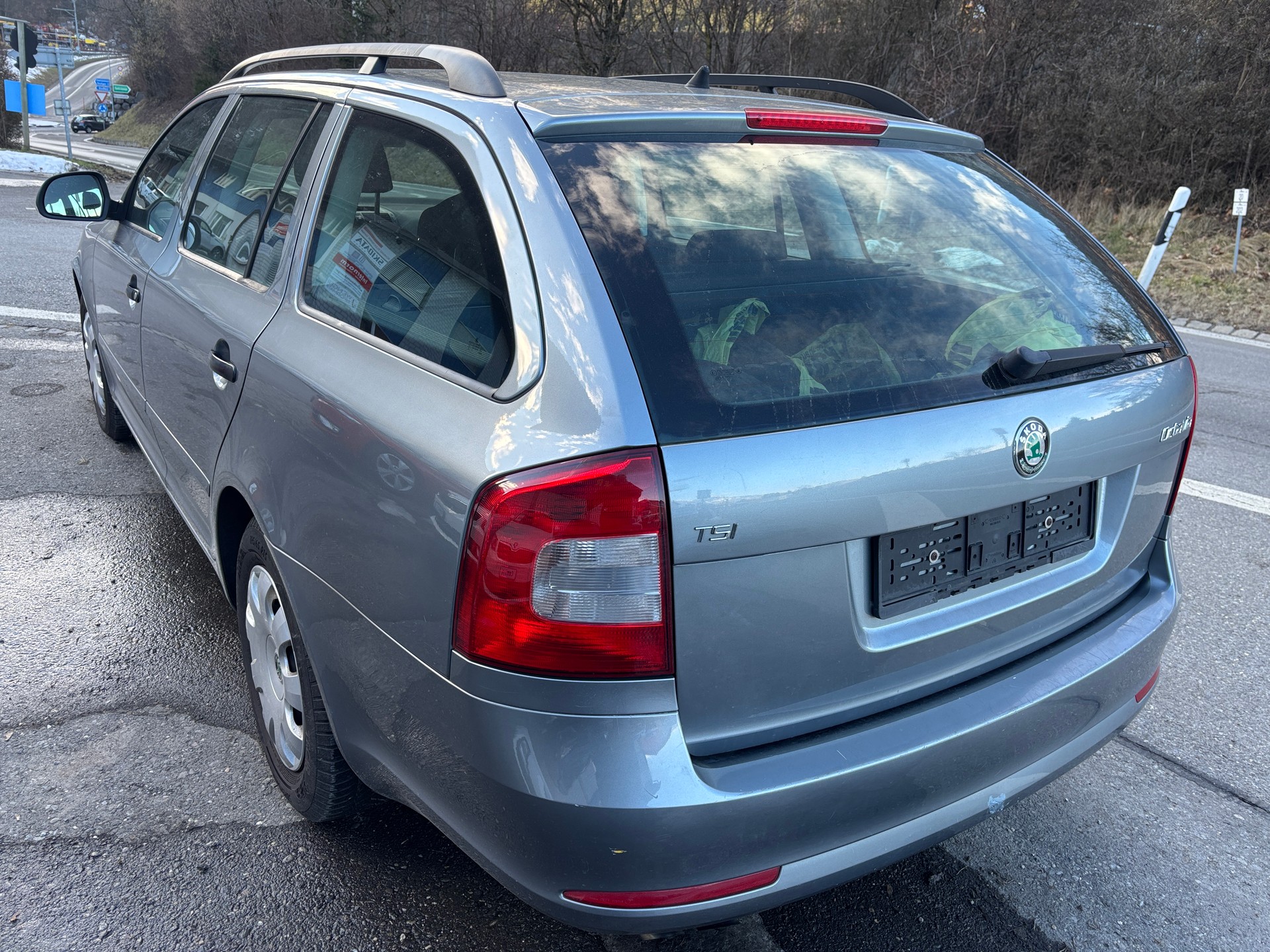 SKODA Octavia Combi 1.4 TSI Active-image-7