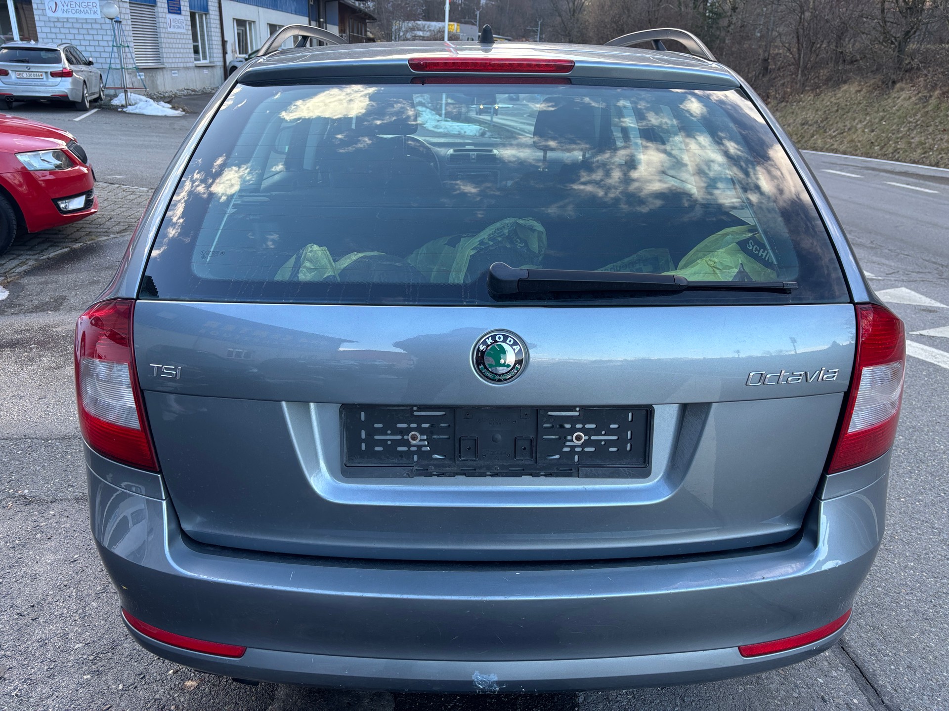 SKODA Octavia Combi 1.4 TSI Active-image-8