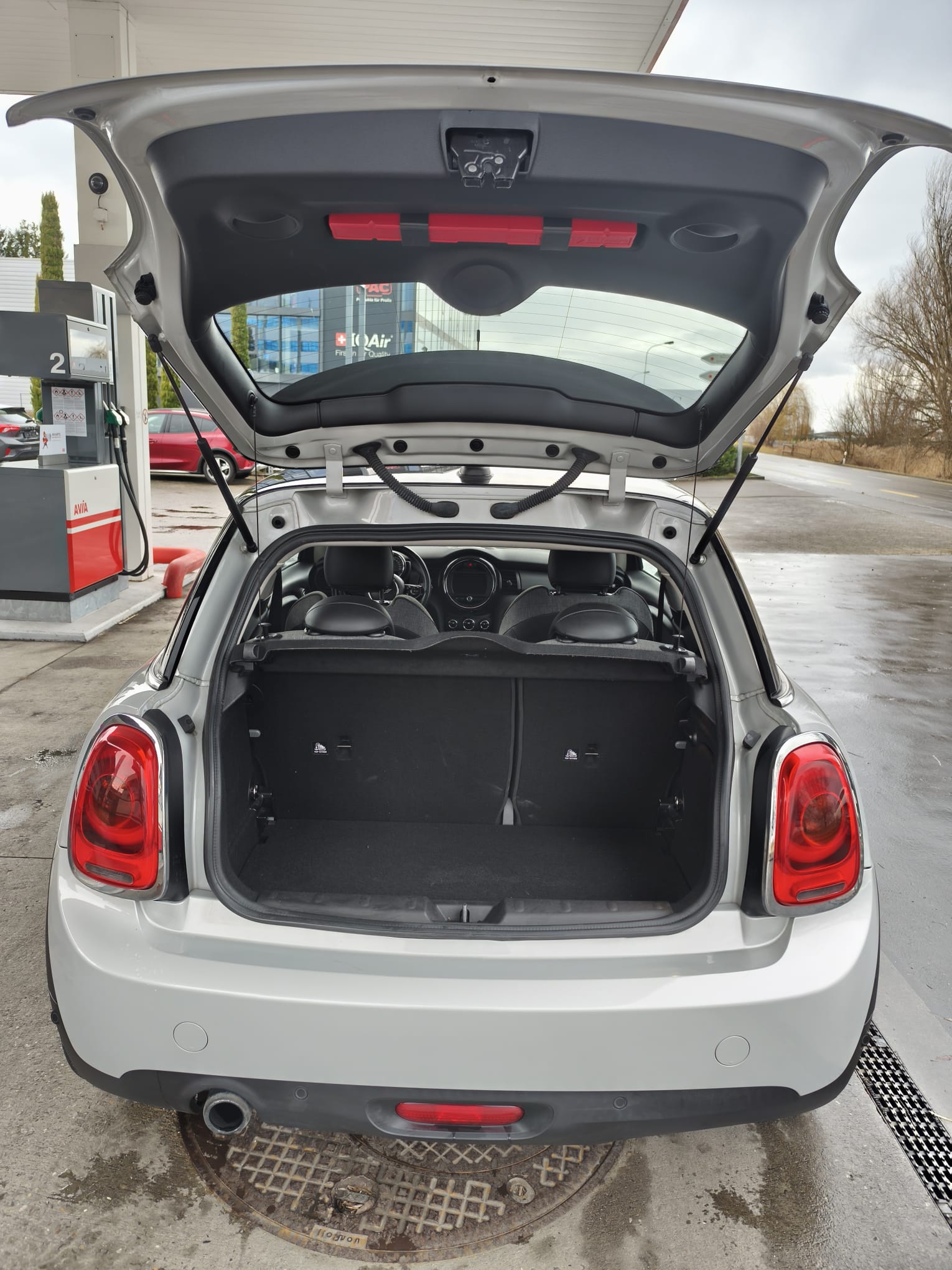 MINI Cooper Steptronic-image-13
