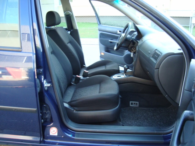 VW Golf 1.9 TDI PD Comfortline | Klima | Parksensoren-image-7