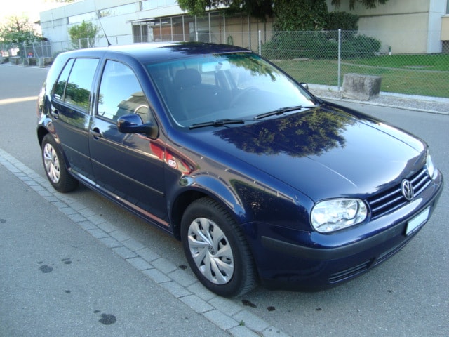VW Golf 1.9 TDI PD Comfortline | Klima | Parksensoren-image-2