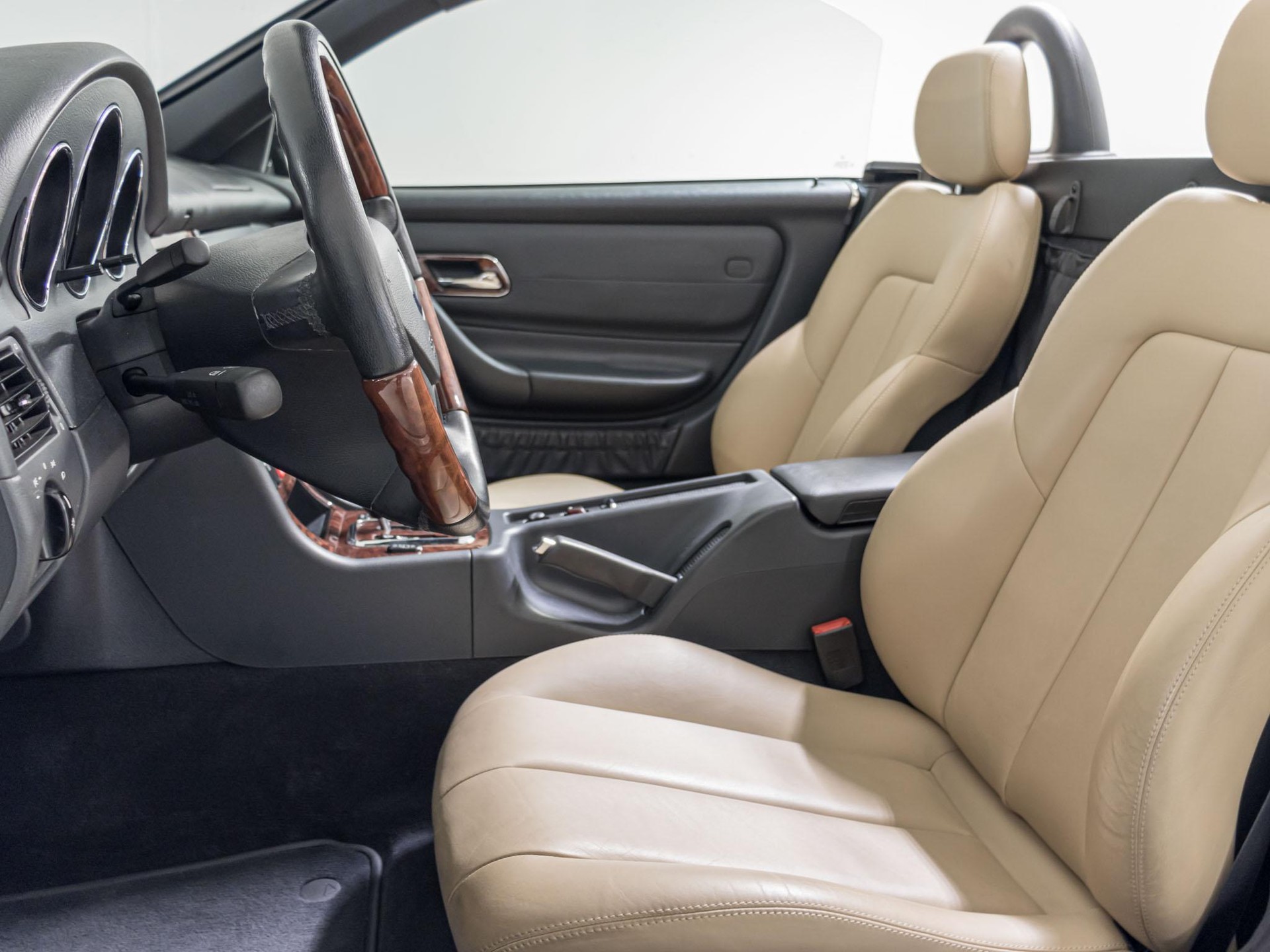 MERCEDES-BENZ SLK 320 Roadster-image-6