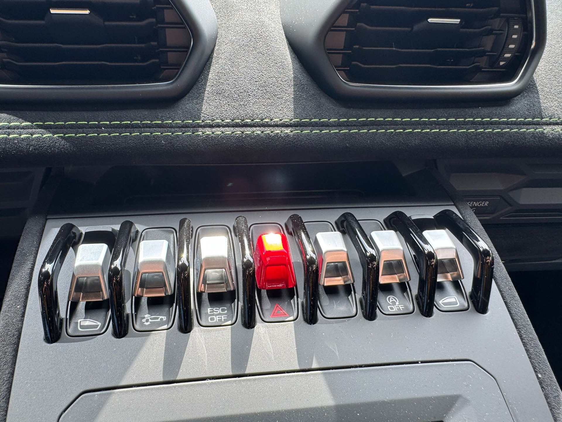 LAMBORGHINI Huracan STO Coupé DCT RWD-image-12