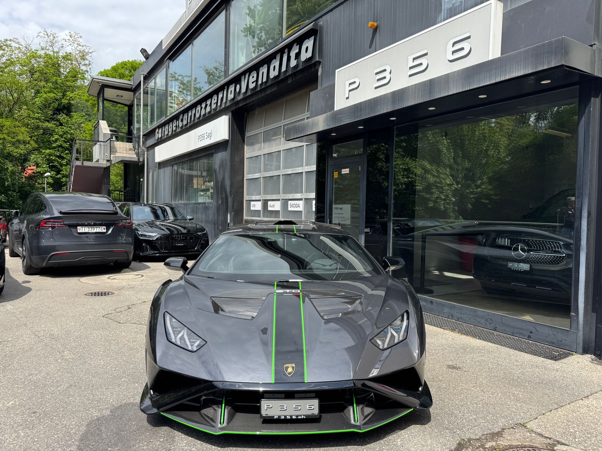 LAMBORGHINI Huracan STO Coupé DCT RWD-image-1