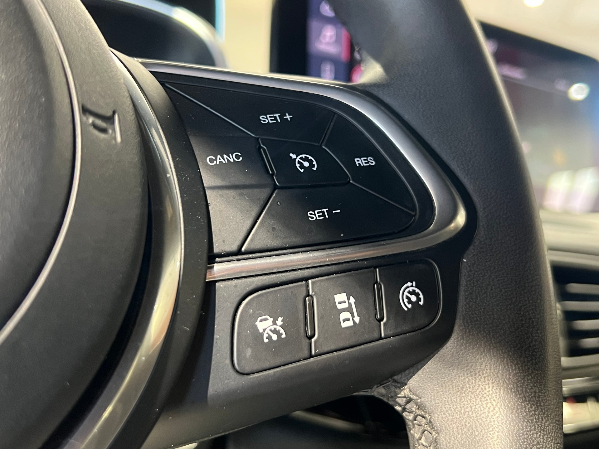 FIAT Tipo 1.0 T3 City Sport *Schweizer Fahrzeug*-image-9