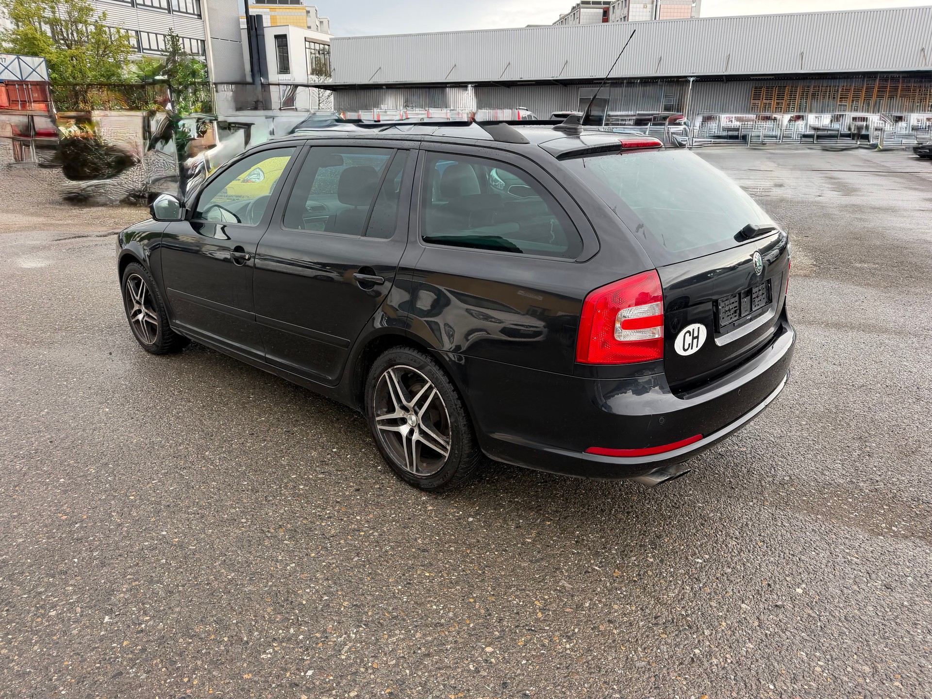 SKODA Octavia 2.0 TFSI RS-image-7