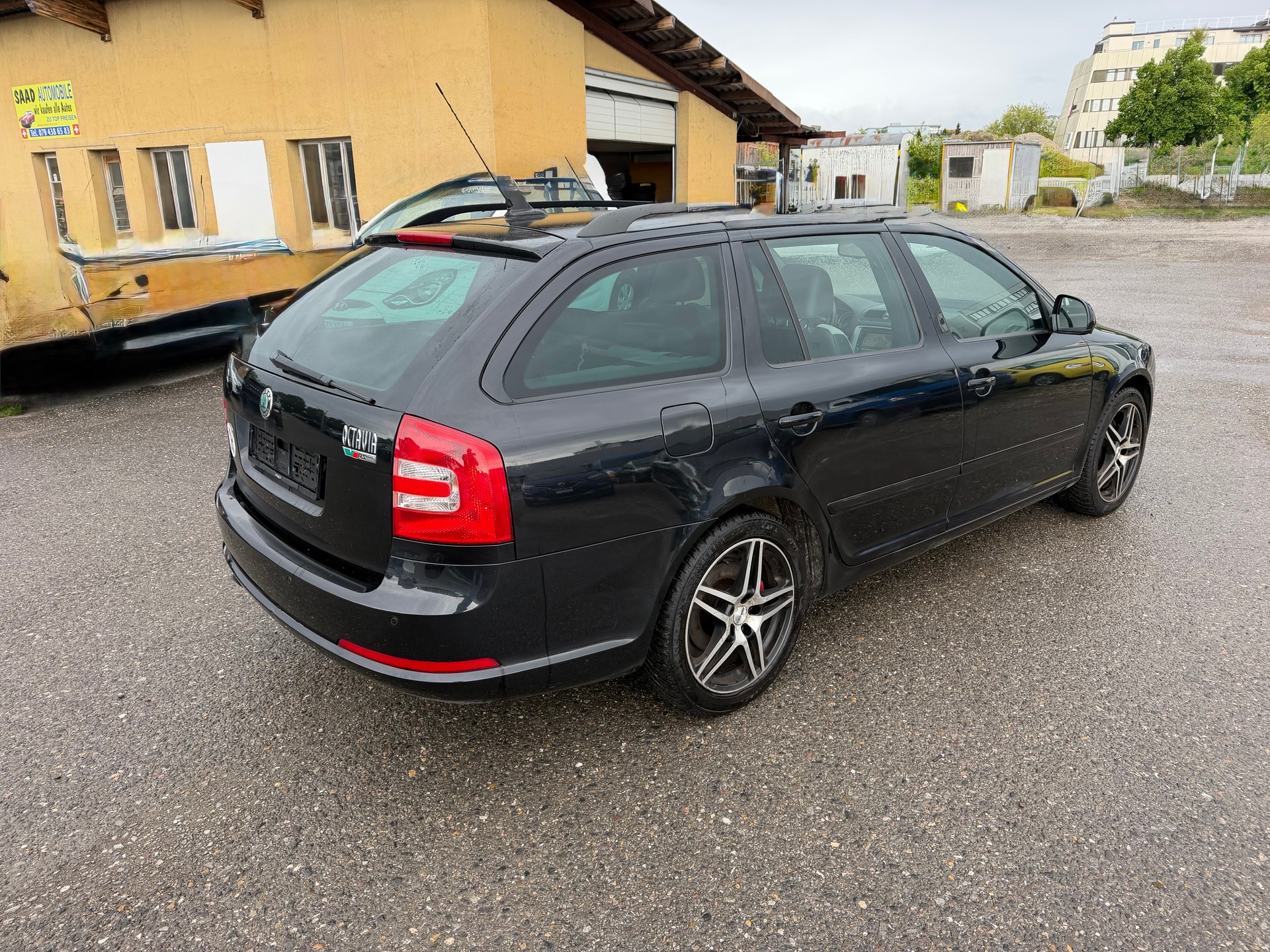 SKODA Octavia 2.0 TFSI RS-image-4