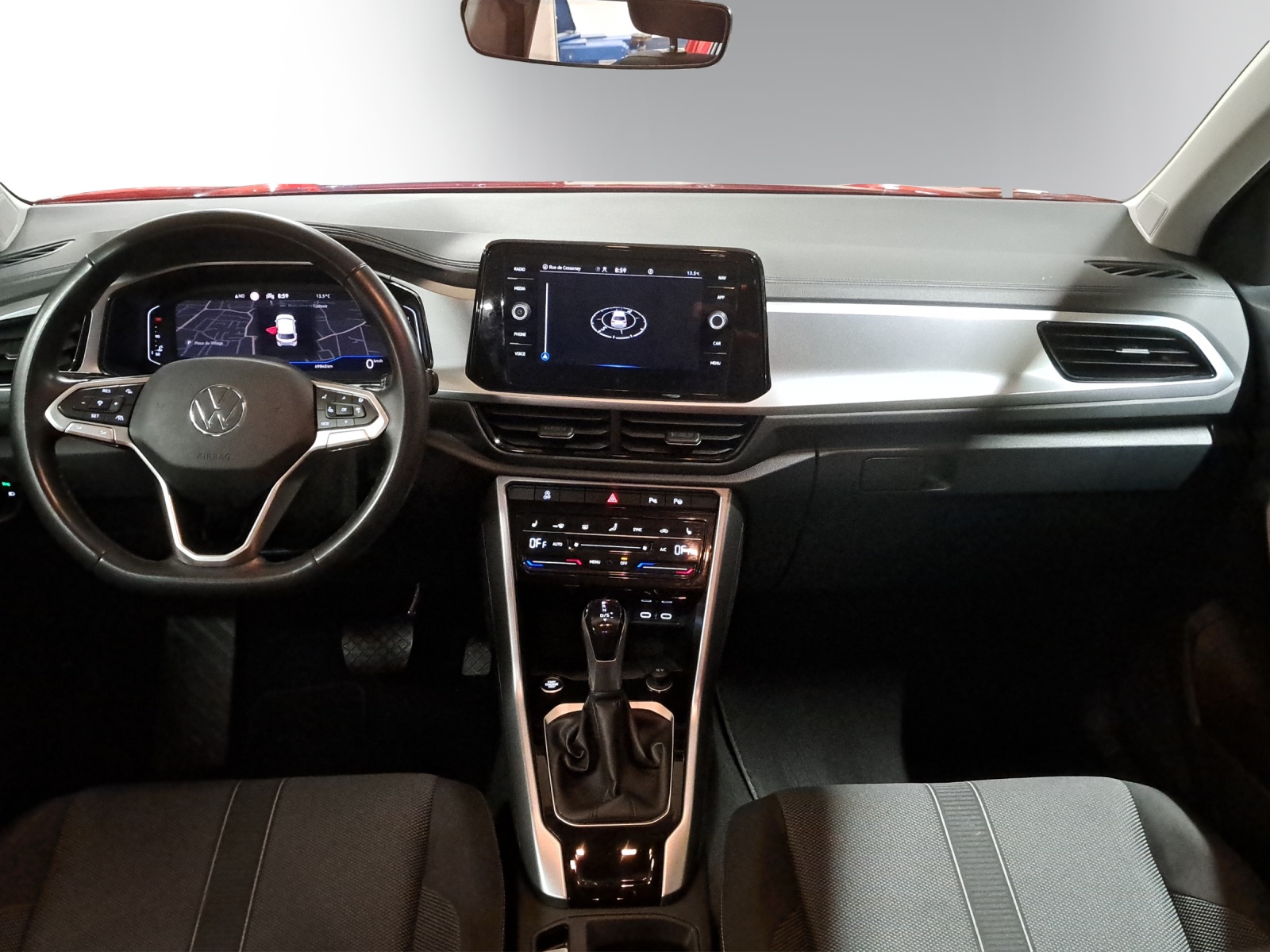 VW T-Roc 1.5 TSI EVO Life DSG-image-10