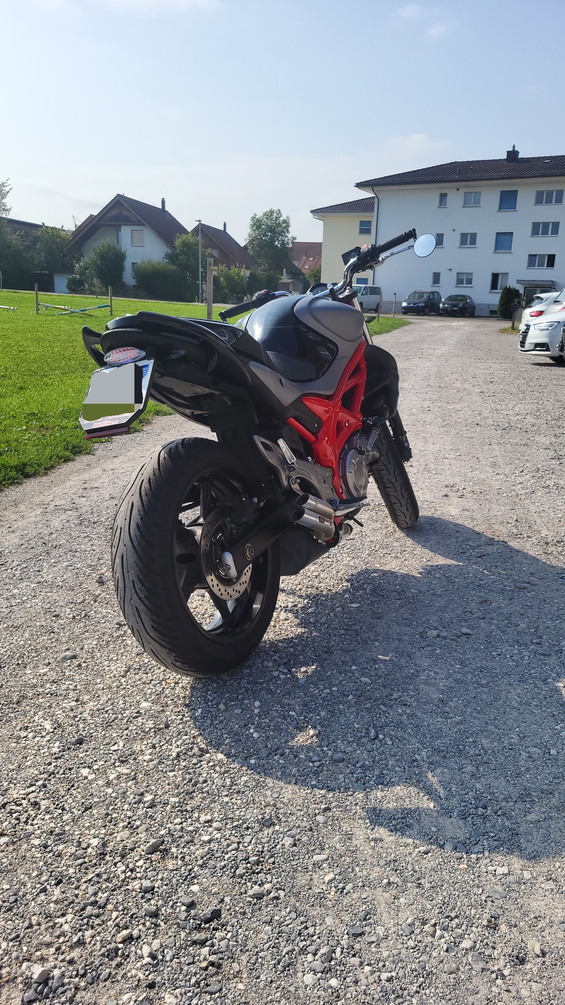 SUZUKI SFV 650 Gladius ABS-image-3