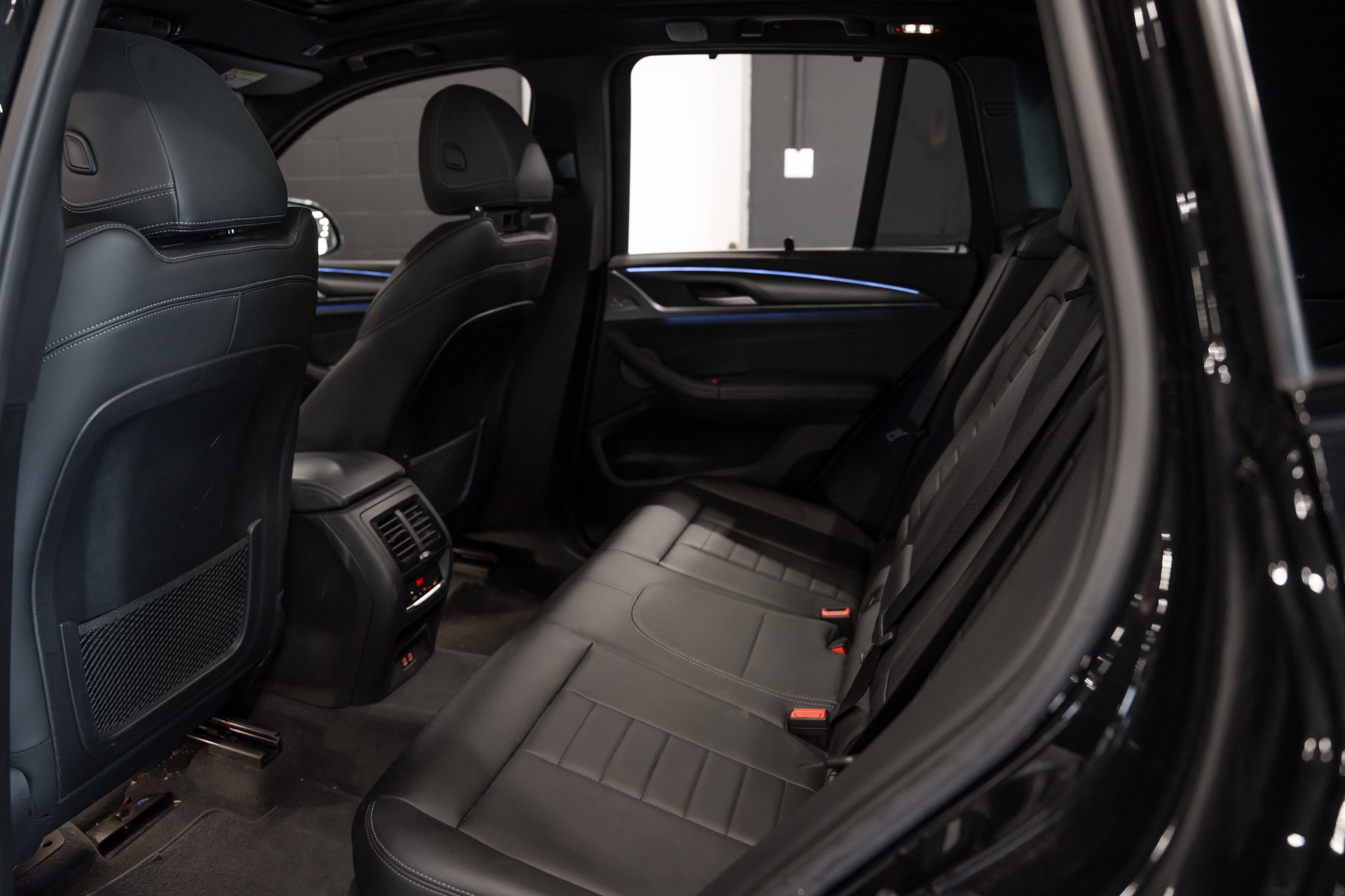 BMW X3 M40i M Sport / CH Auto / Werksgarantie / Gratis Service / Anhängerkupplung / Schiebedach / Lenkradheizung & uvm..-image-10