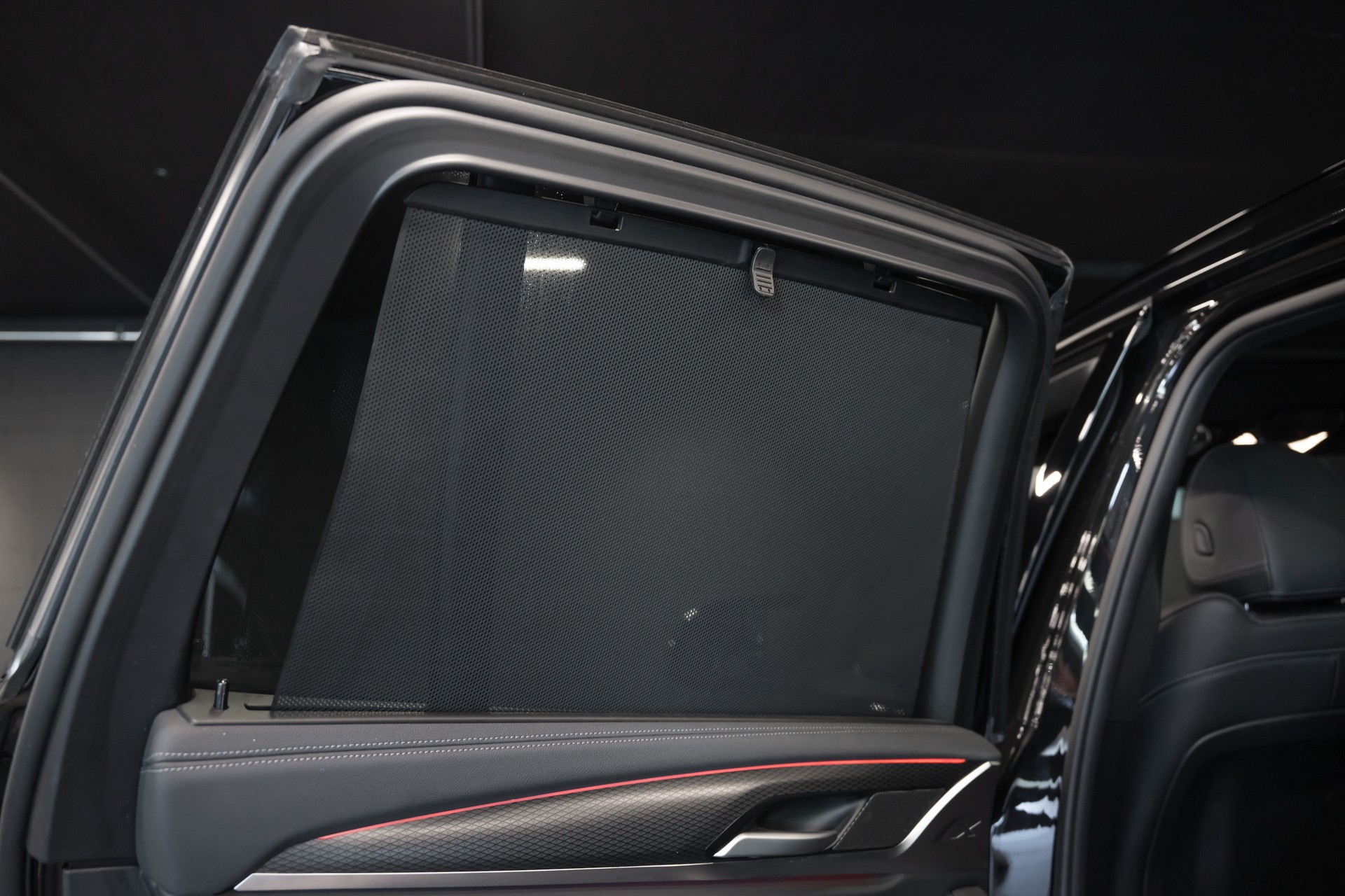 BMW X3 M40i M Sport / CH Auto / Werksgarantie / Gratis Service / Anhängerkupplung / Schiebedach / Lenkradheizung & uvm..-image-11