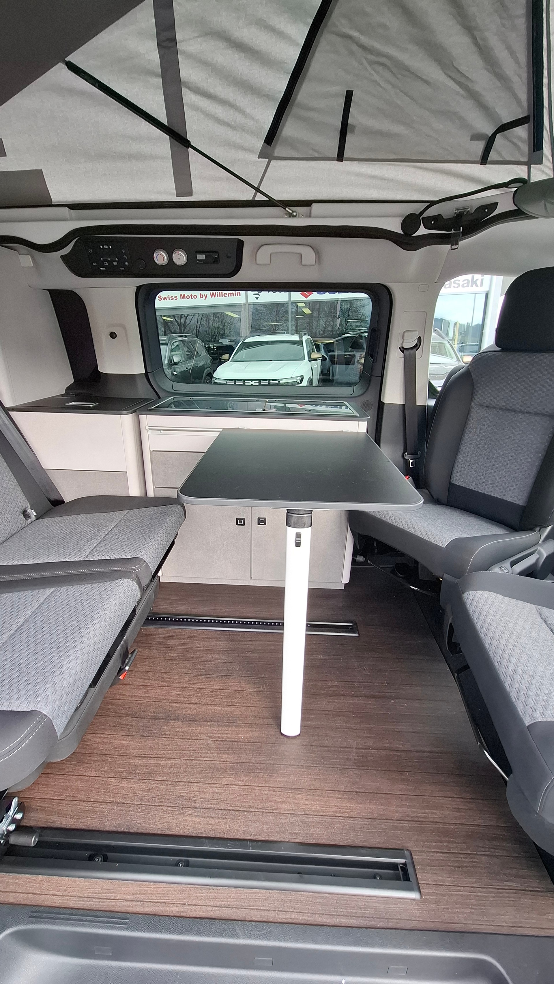 PÖSSL CAMPSTER 2,0 BlueHDI S&S 145-image-6