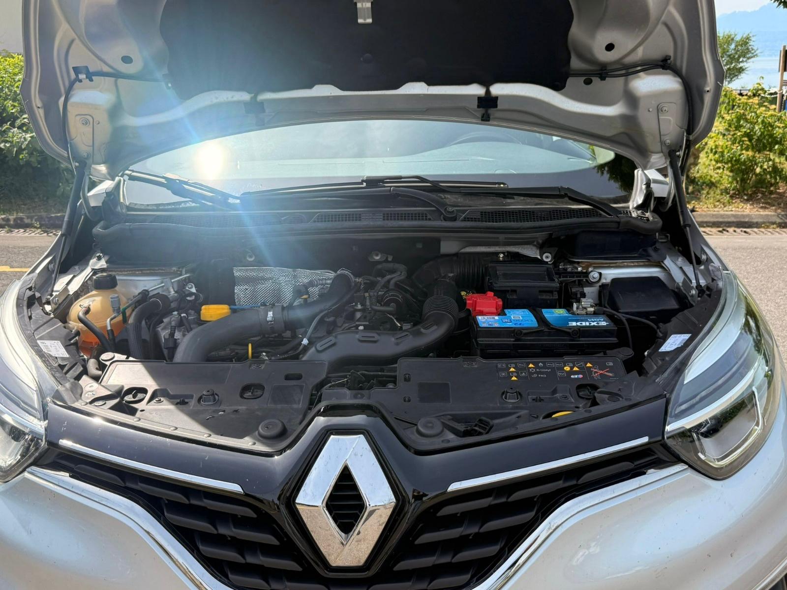 RENAULT Captur 1.2 T 16V Intens EDC-image-25